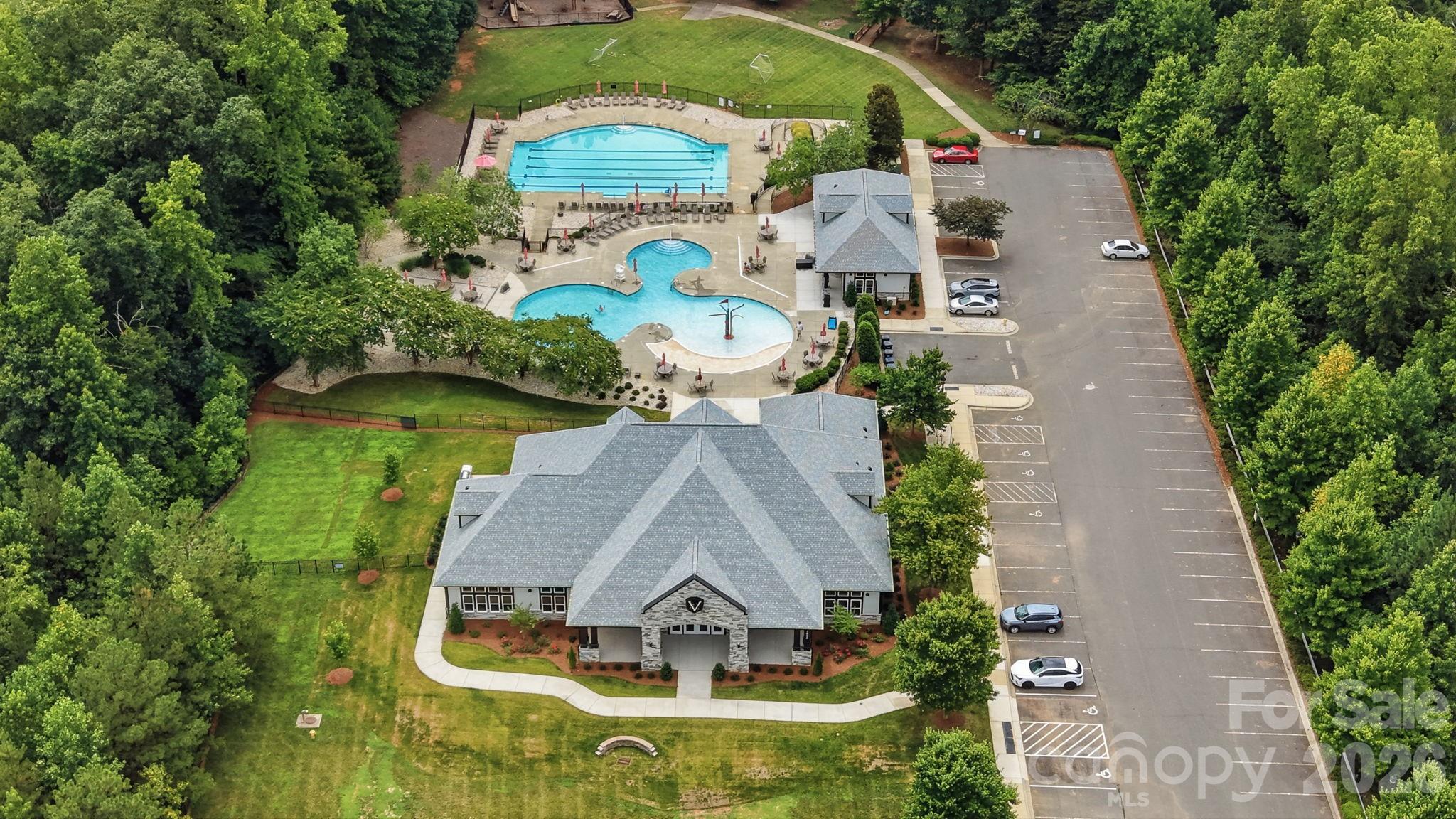Solena at The Vineyards - Residential