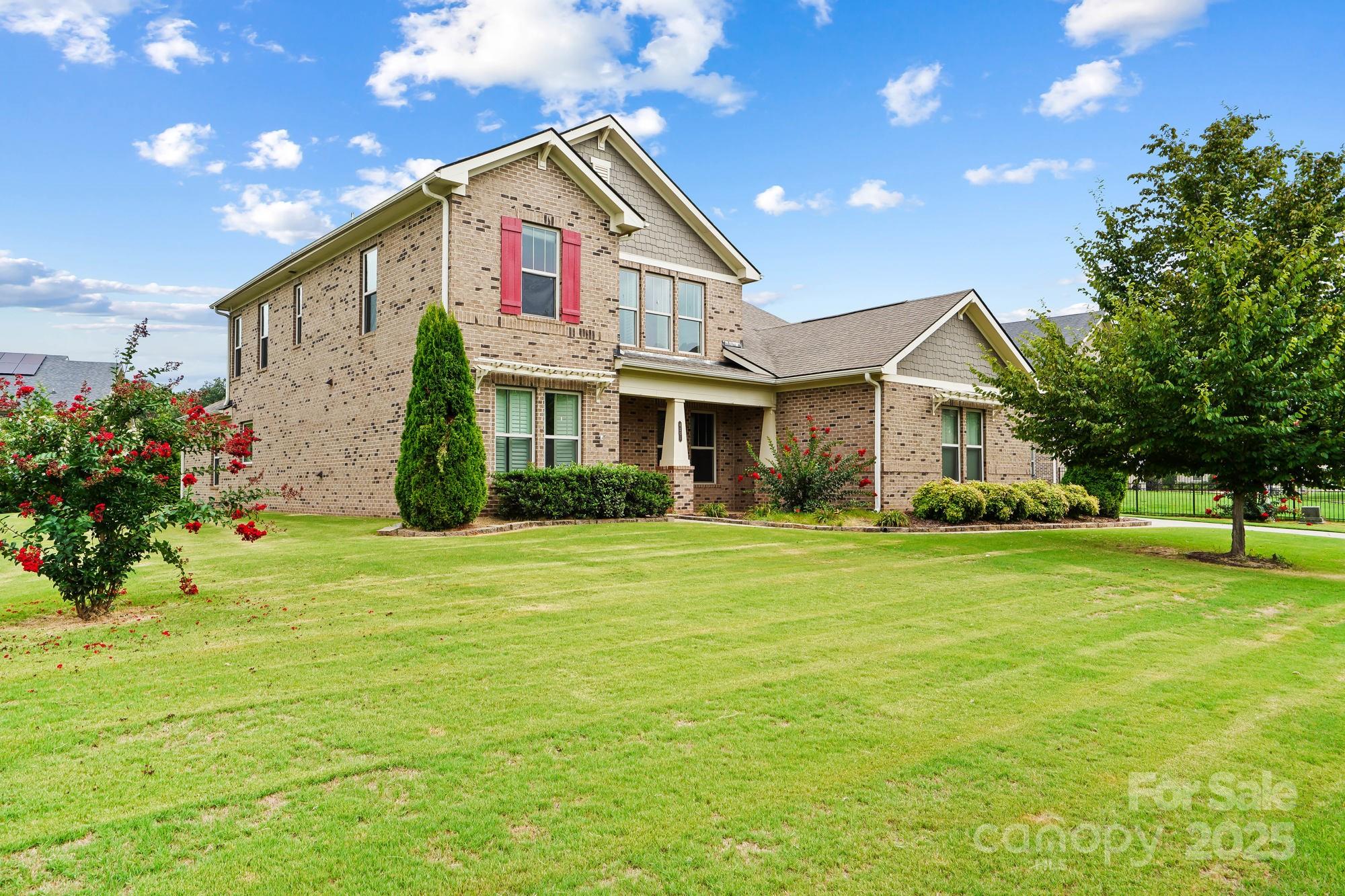 The Preserve At Riverchase - Residential