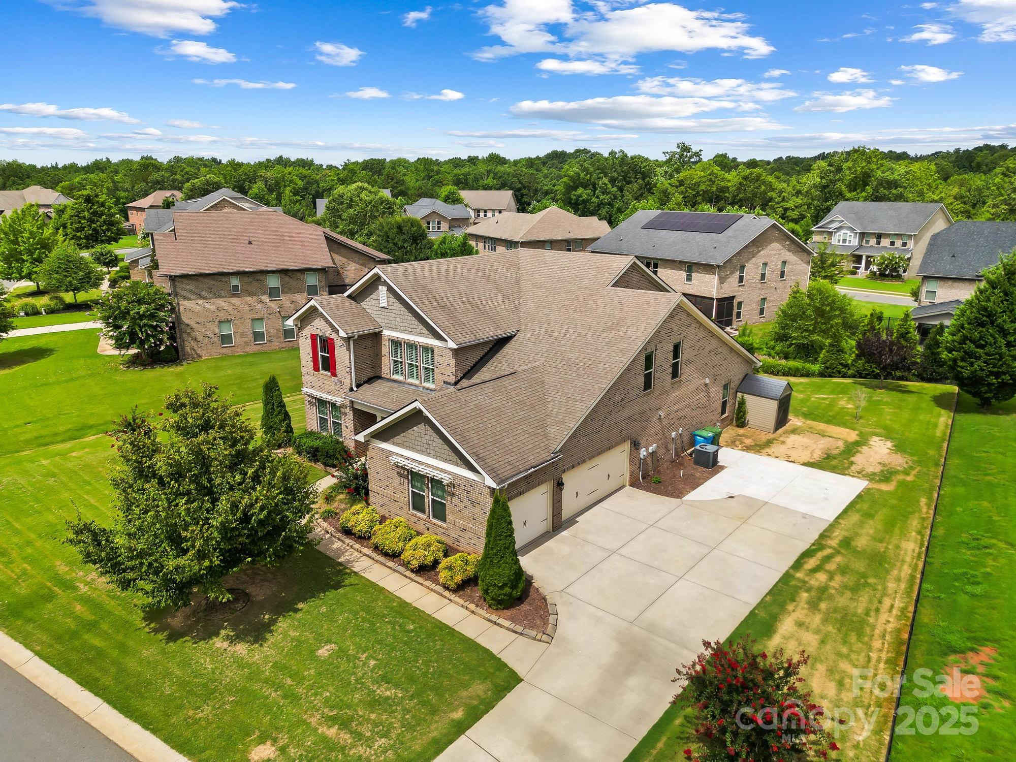 The Preserve At Riverchase - Residential
