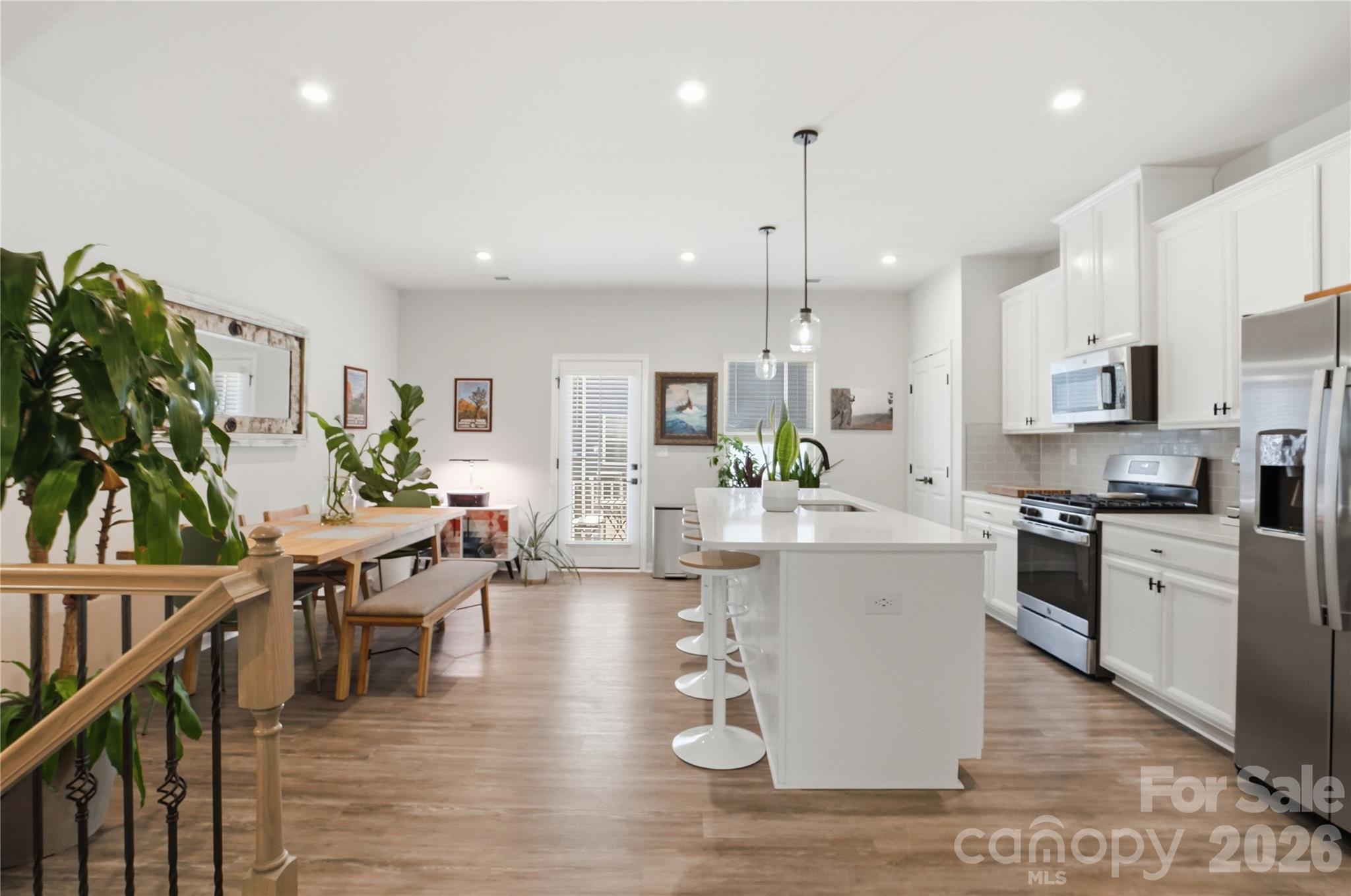 Riverbend Towns - Residential