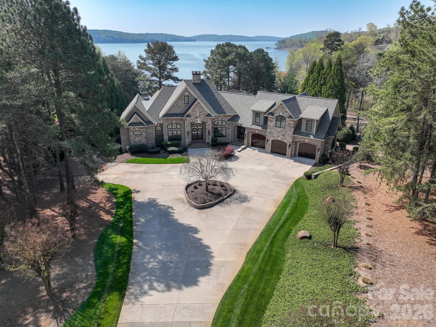 Uwharrie Point - Residential