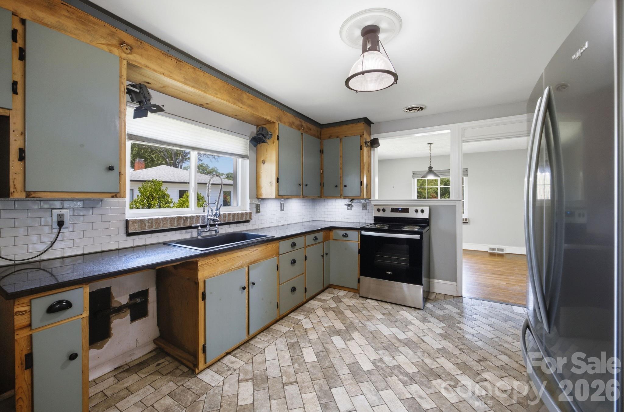 Arvin Hills - Residential