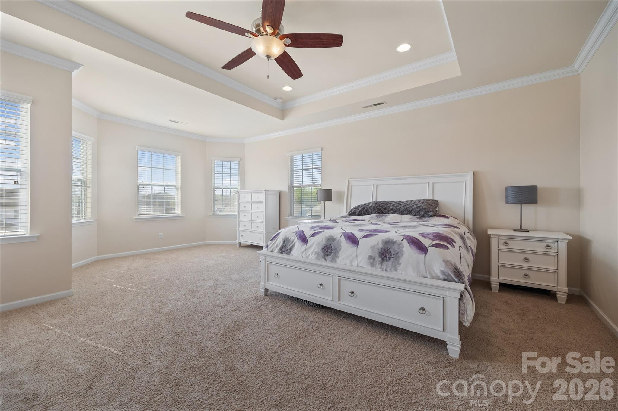 Hawks Creek - Residential