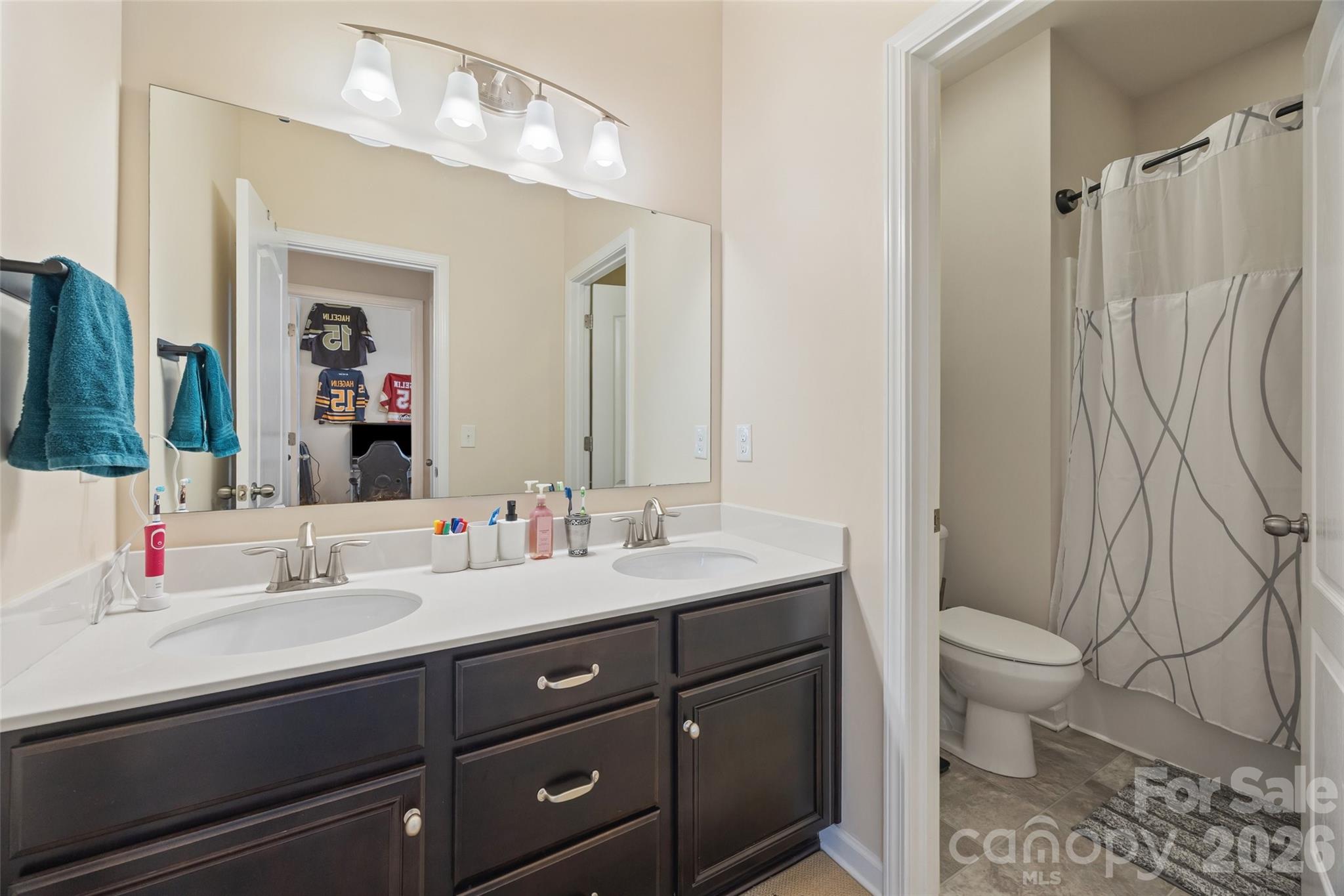 Hawks Creek - Residential