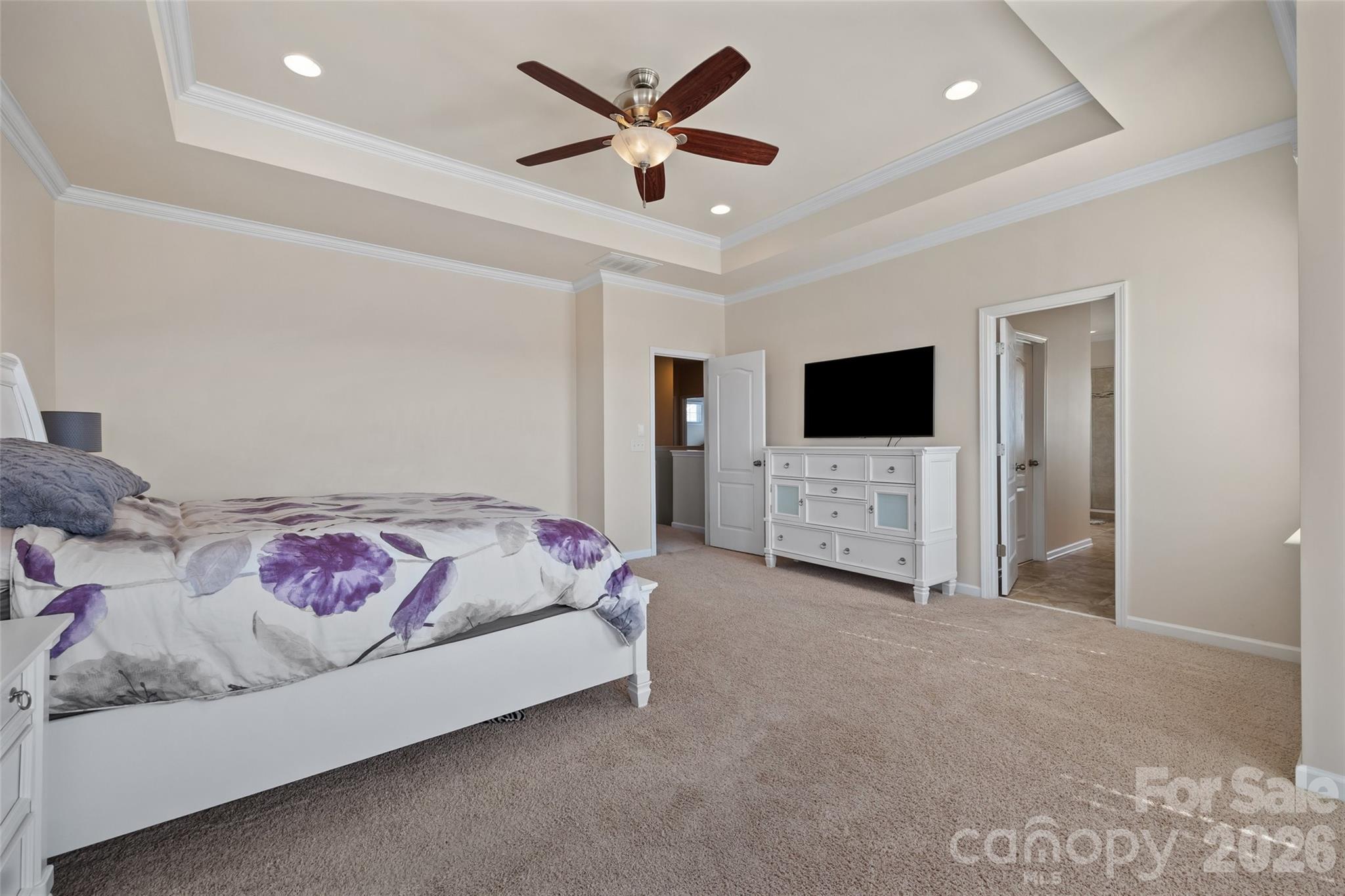 Hawks Creek - Residential