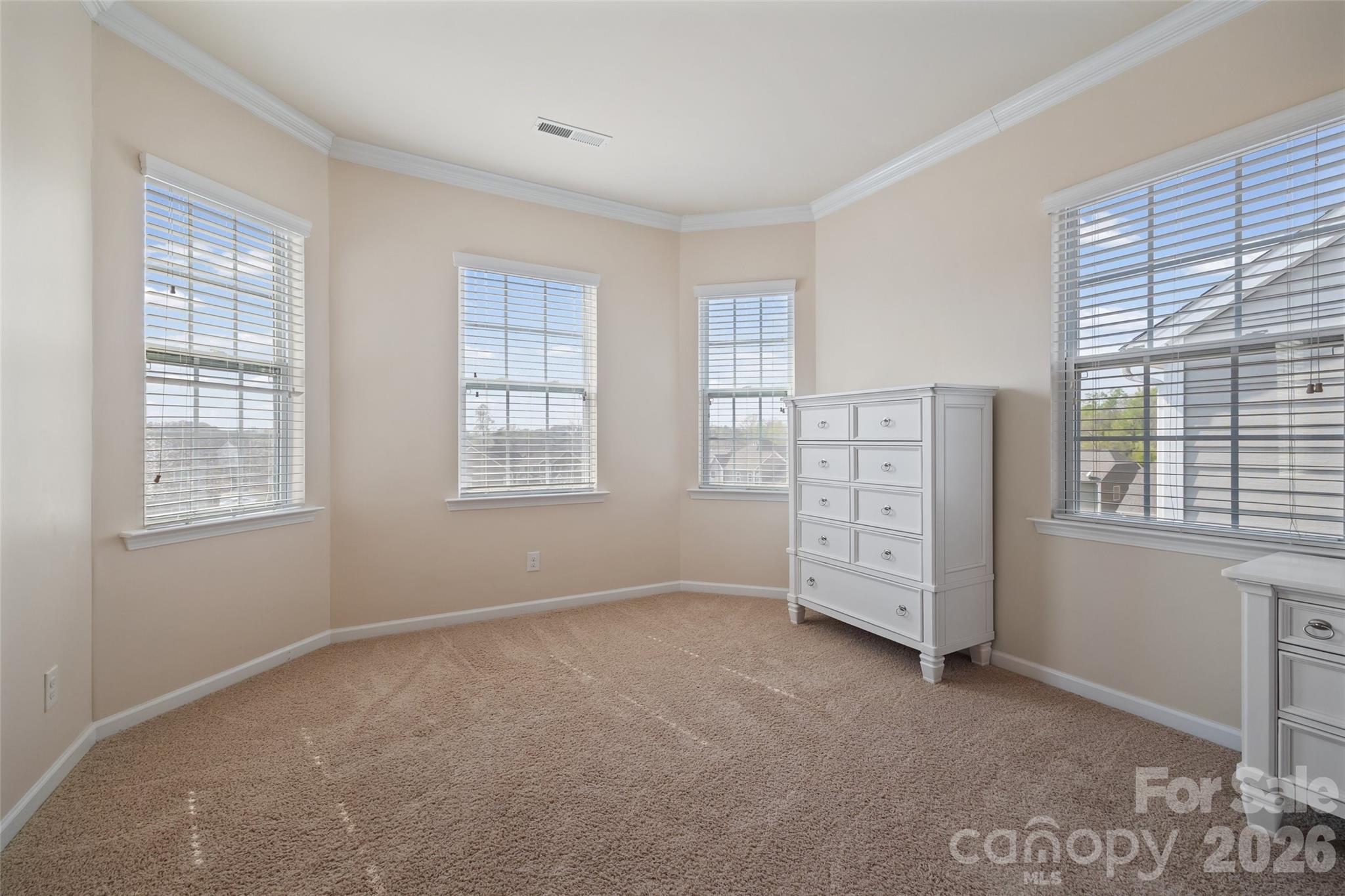 Hawks Creek - Residential