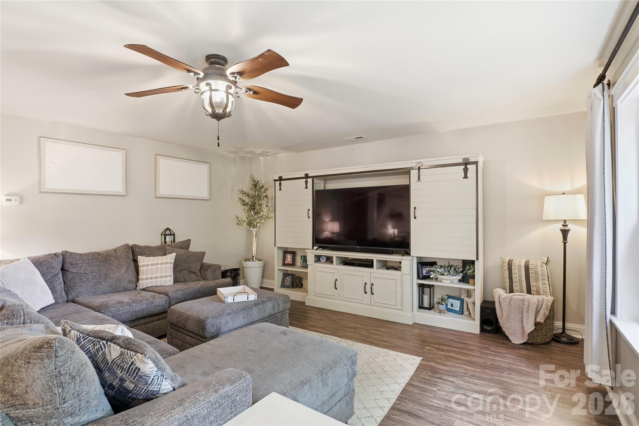 Well Ridge - Residential