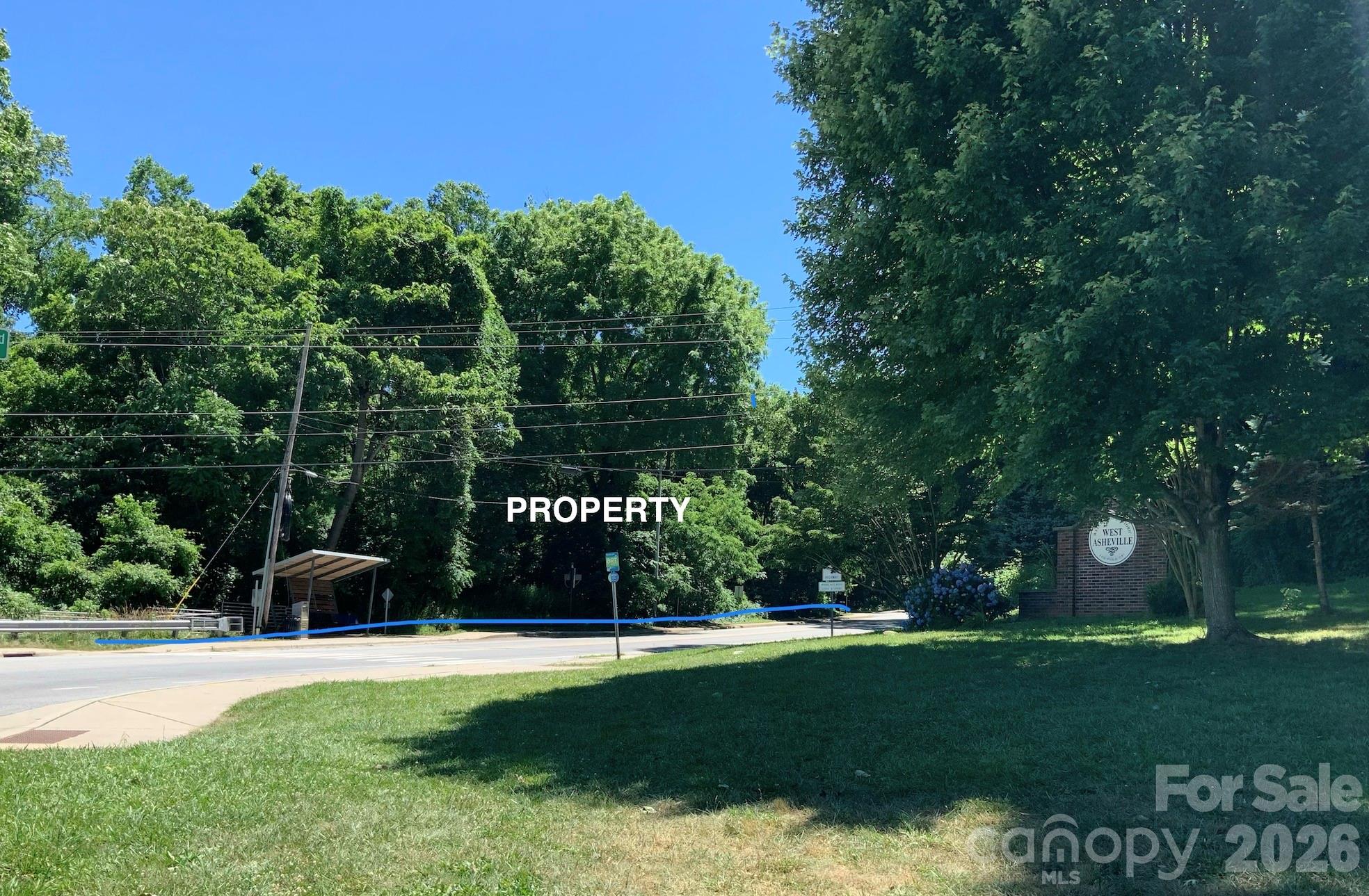 Excellent location. On the boundary between River Arts District and West Asheville. Southside of Haywood Rd. Immediately across the bridge from River Arts District. Near New Belgium Brewery.
This listing includes adjacent lot, connecting to Riverview Dr. for a total of .63ac. Both parcels together from corner of Haywood Rd and Riverview Dr., along Haywood Rd. to French Broad River Greenway. Approx 275’ of frontage on Haywood Rd. Approximately 80’ frontage on Riverview Dr.
Survey of .13ac property attached. Culvert exists under corner lot, approx 50’, to cover stream under corner lot.