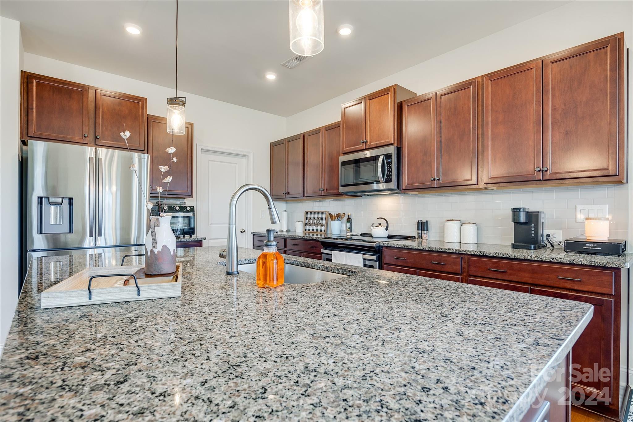 Paddlers Cove - Residential
