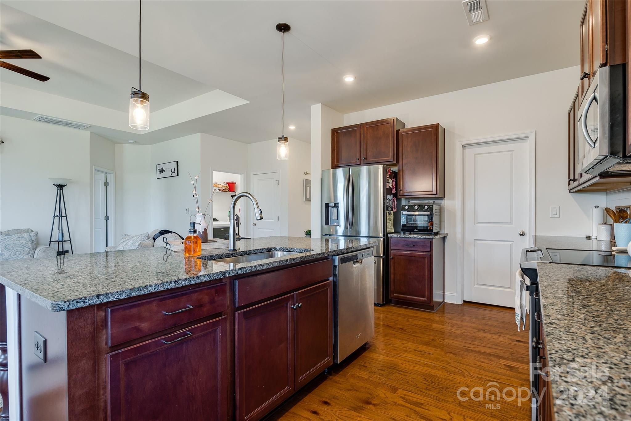 Paddlers Cove - Residential
