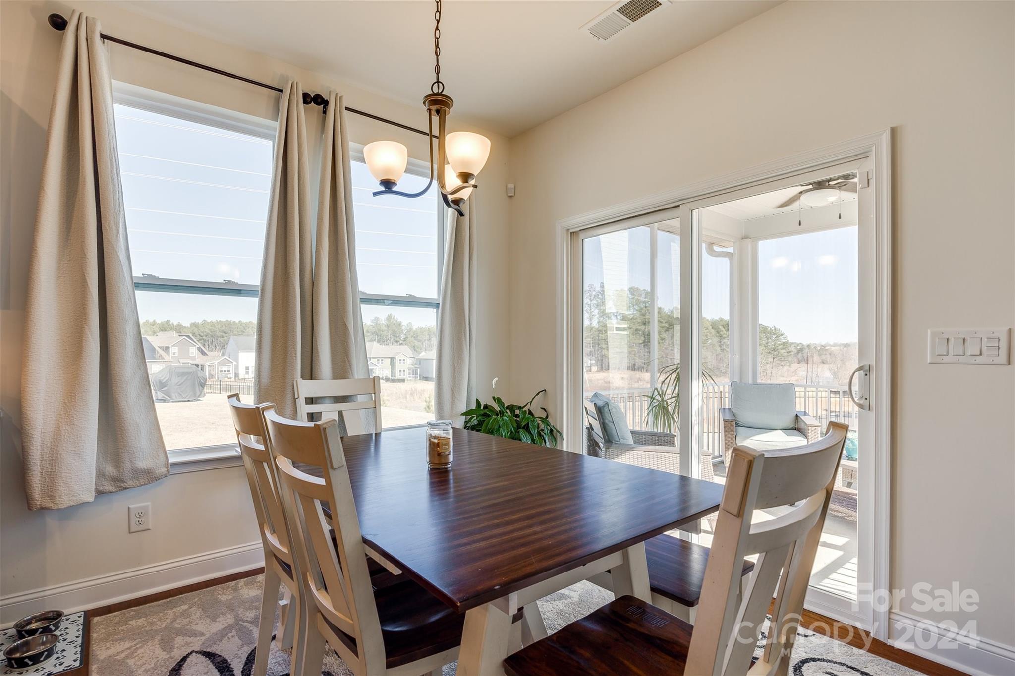 Paddlers Cove - Residential