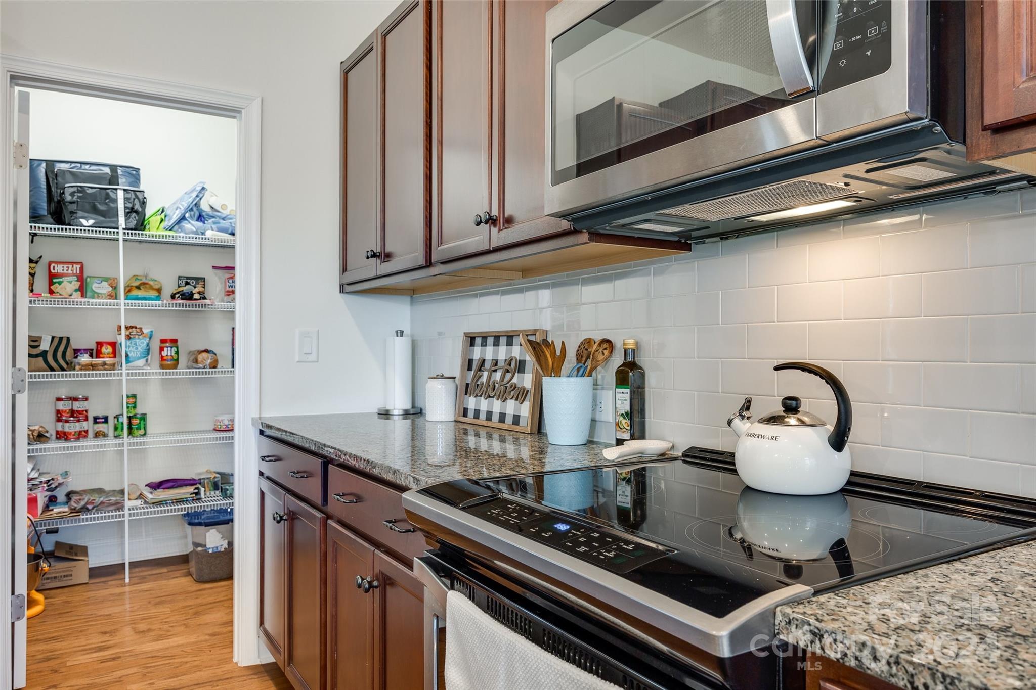 Paddlers Cove - Residential