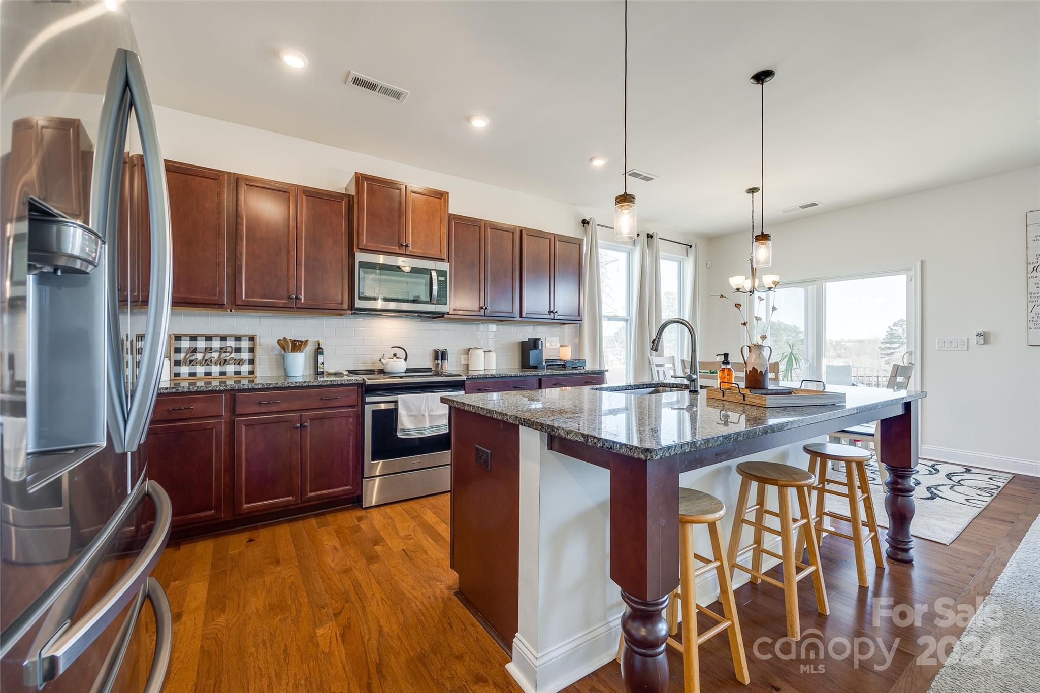 Paddlers Cove - Residential