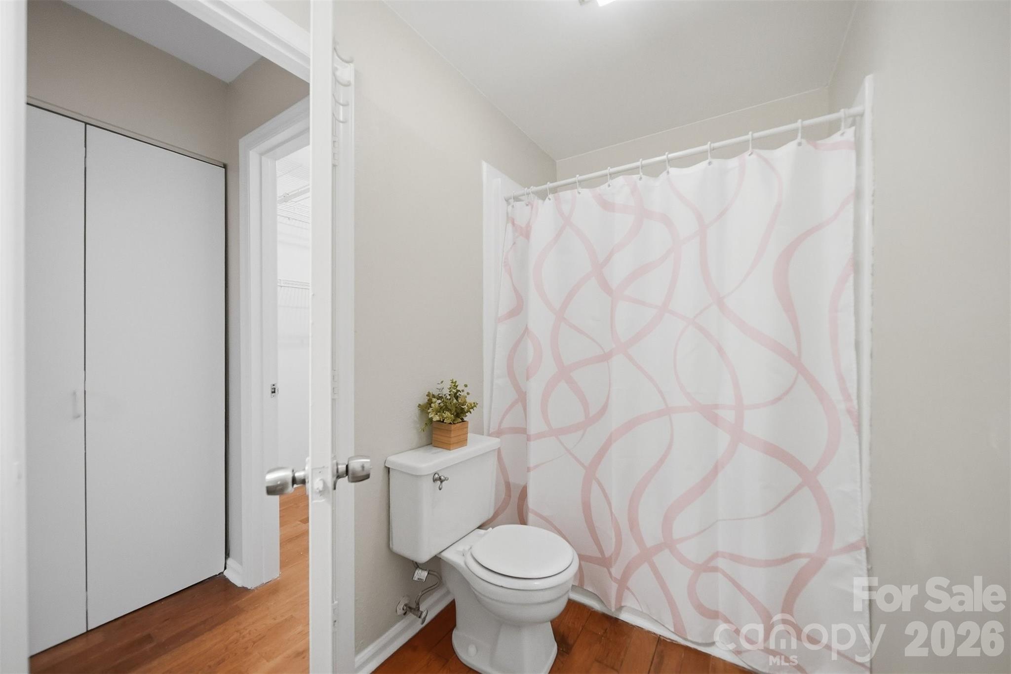 Forest Hills - Residential