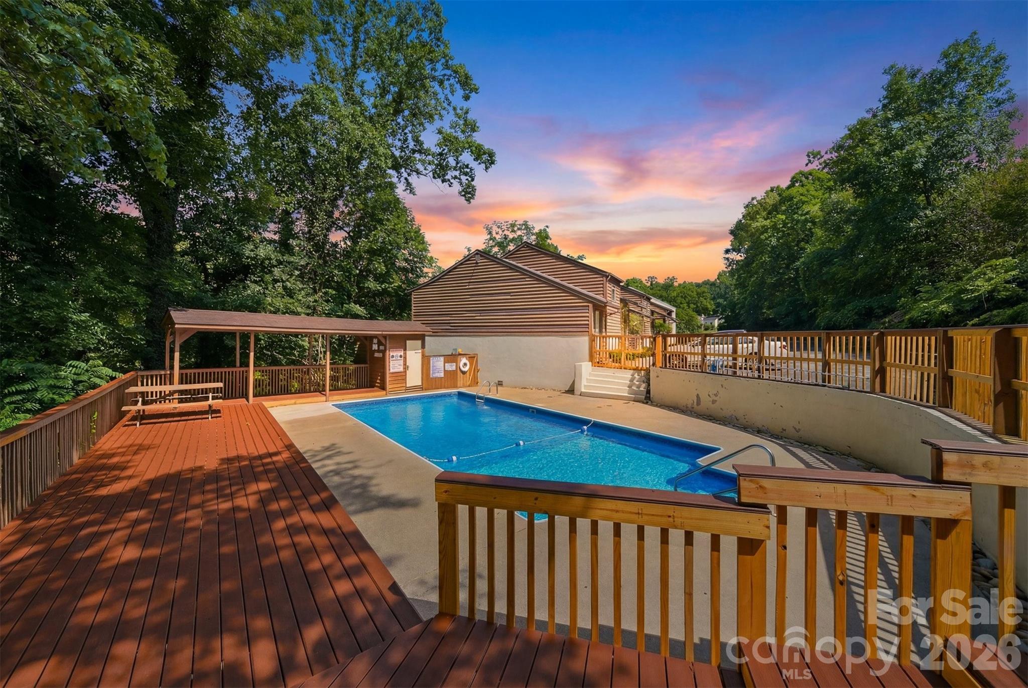 Forest Hills - Residential