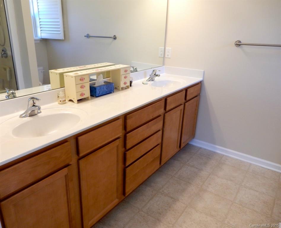 Irish Downs - Residential