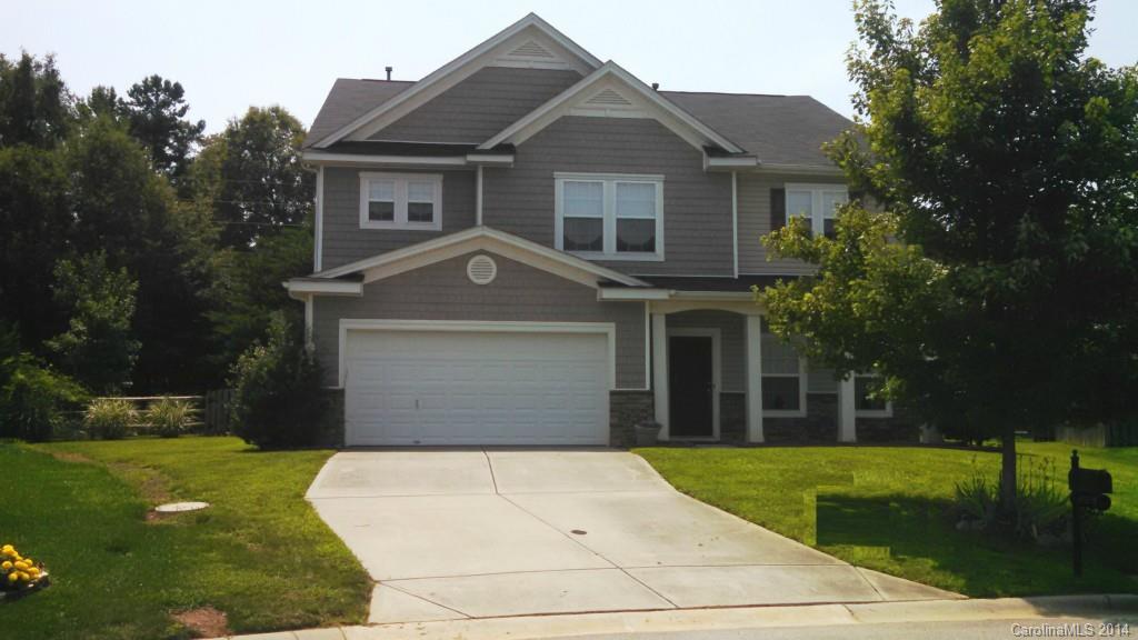 AWESOME RENTAL AND IN THE OFRT MILL SCHOOL DISTRICT BUT CLOSE TO BALLANTYNE AND PINEVILLE.  OVERSIZED 4 BEDROOM, 2 1/2 BATHS GREAT ROOM, LIVING ROOM AND A BONUS!  FULLK FENCED IN YARD WITH STORAGE BUILDING.  ALL WOOD FLOORS ON 1ST LEVEL, HUGE MASTER BEDROOM AND CLOSET!!  LOTS OF LIVING AREAS AND BIG OPEN KITCHEN WITH LOTS OF COUNTER SPACE TO WORK AND EAT IN BAR.  COME SEE IT QUICK, THIS 1 WON'T LAST