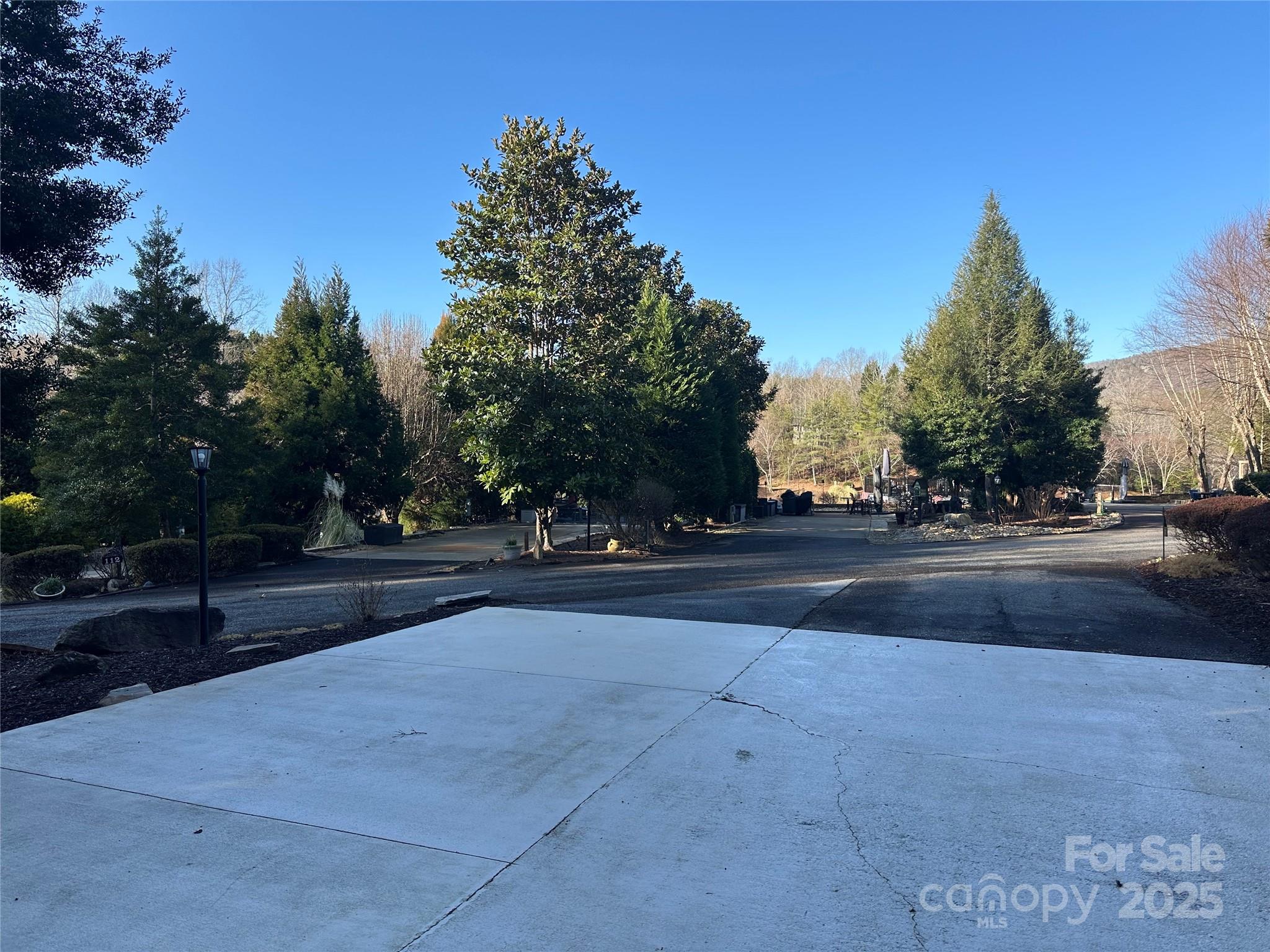 Apple Valley Farms - Land