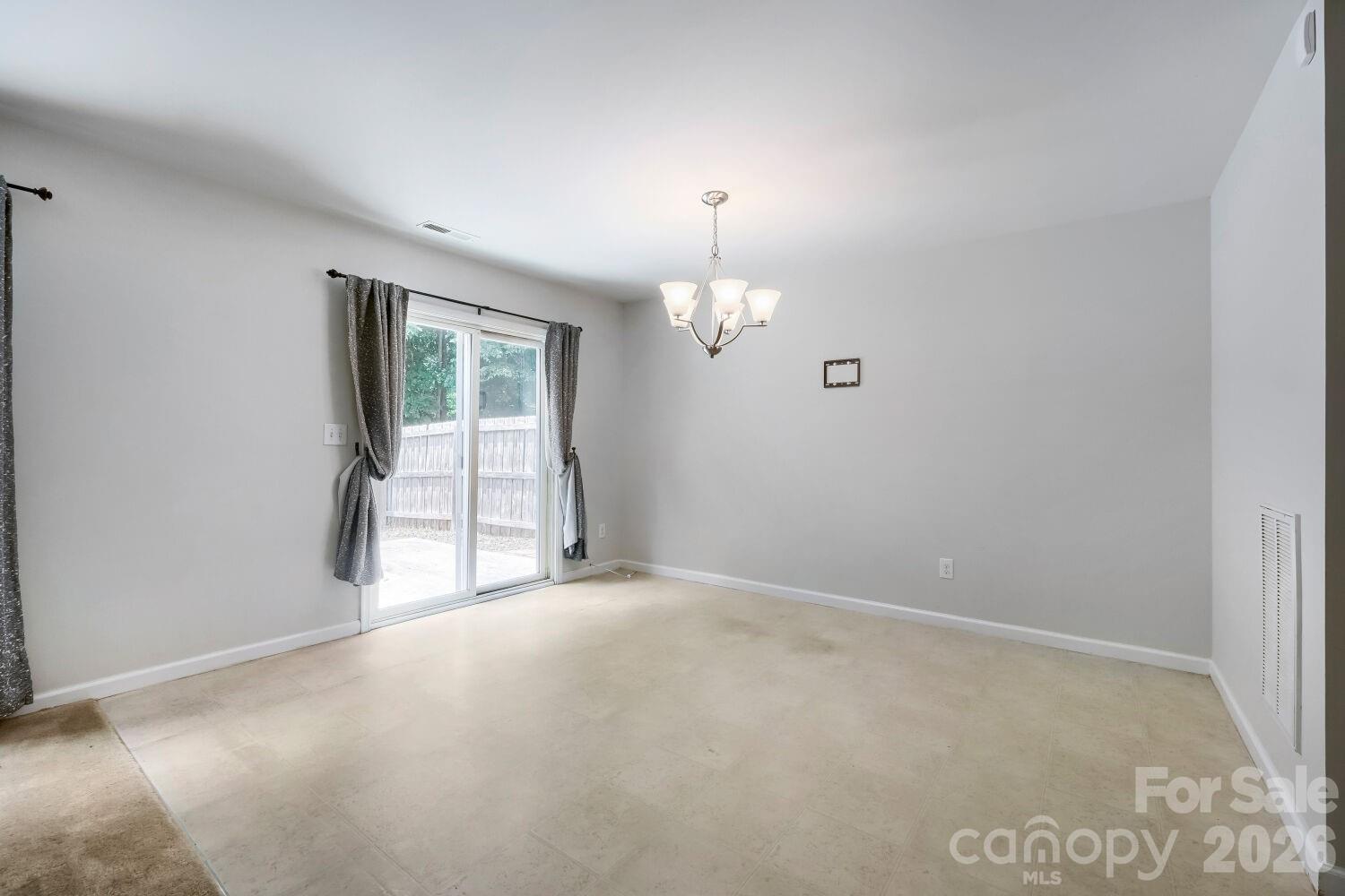 Independence Woods - Residential