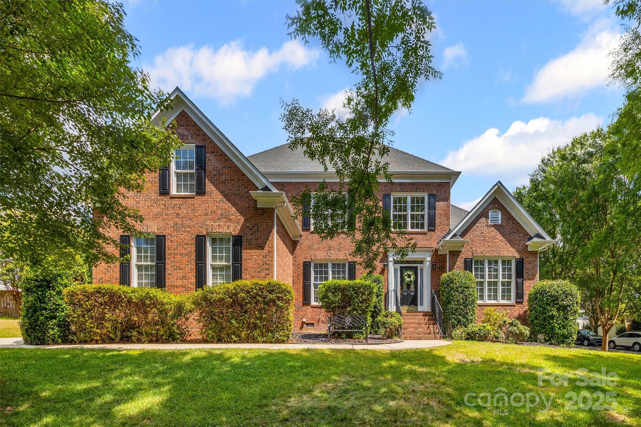 Lake Shore - Residential