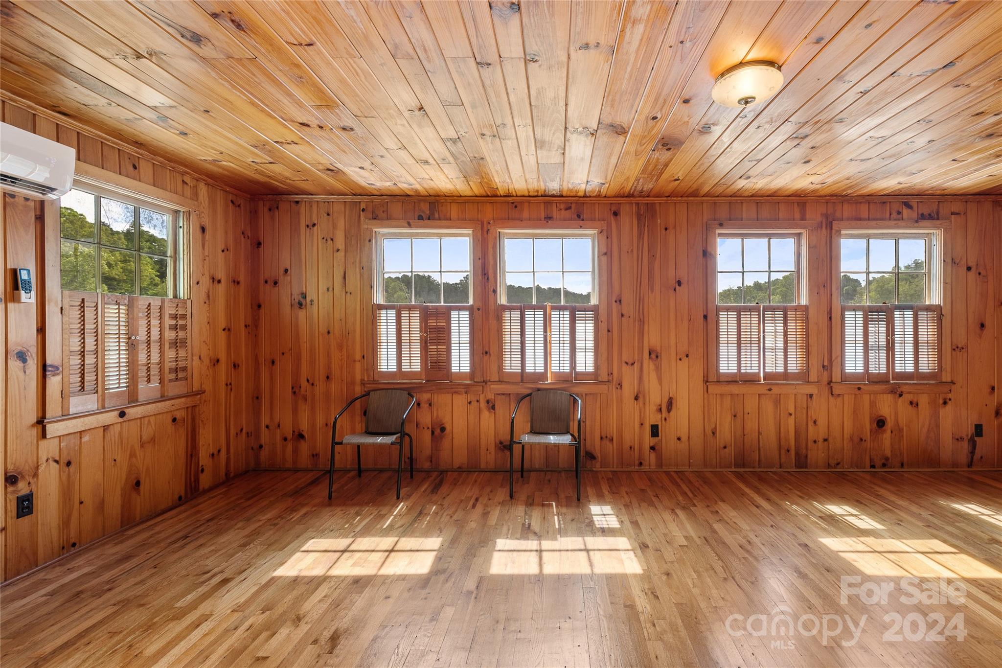 Lake Lanier - Residential
