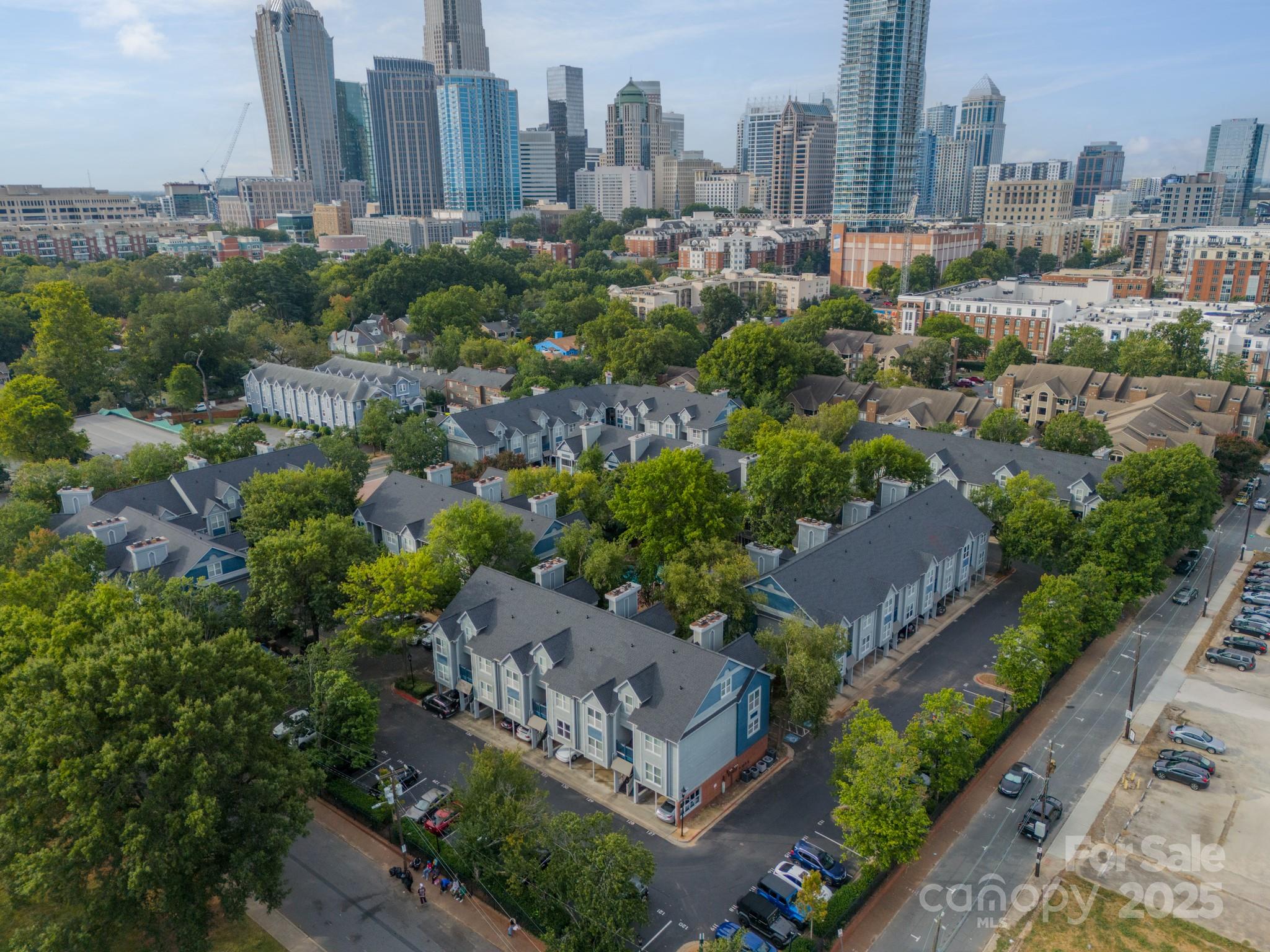 The Fourth Ward Square - Residential