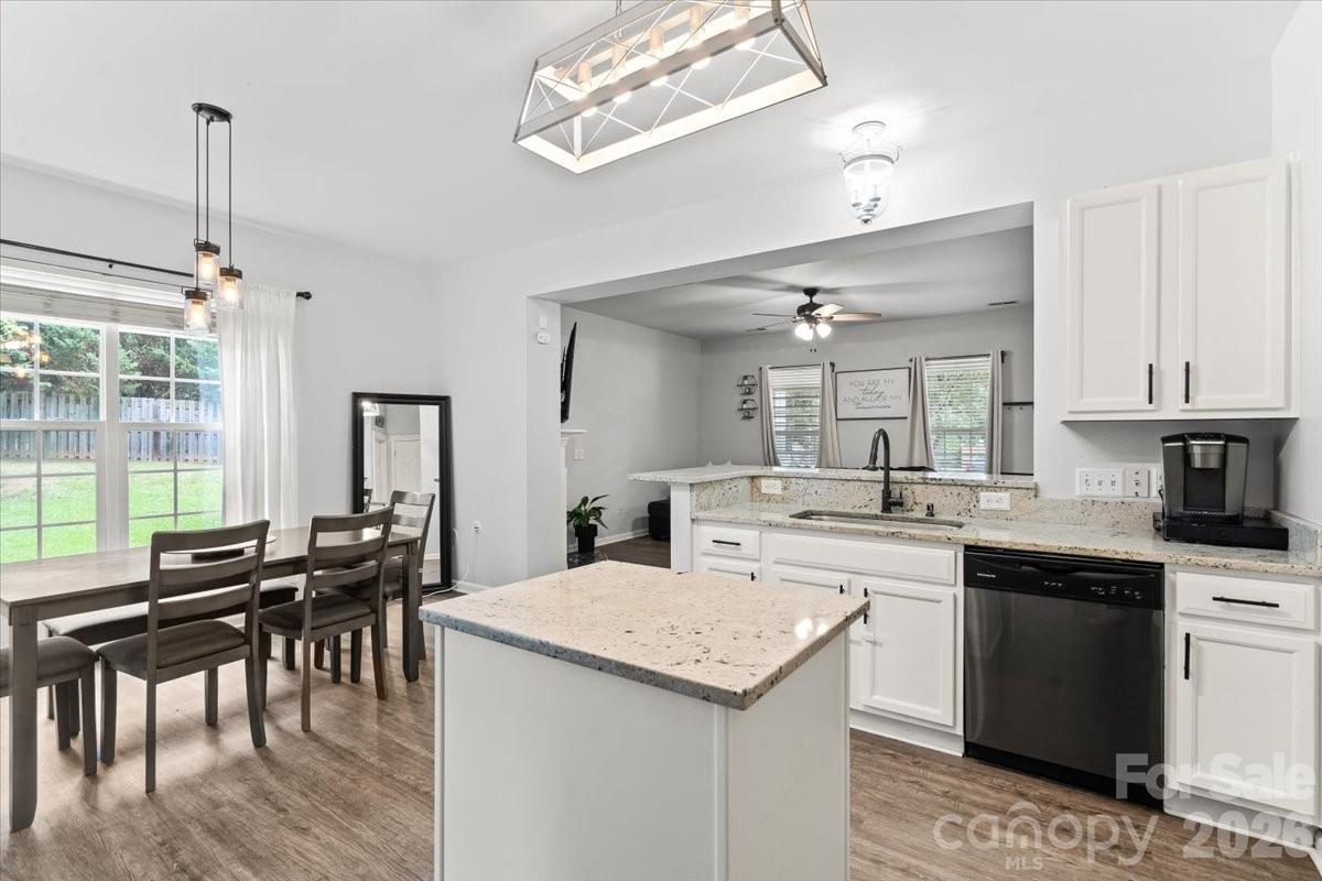 Davis Ridge - Residential
