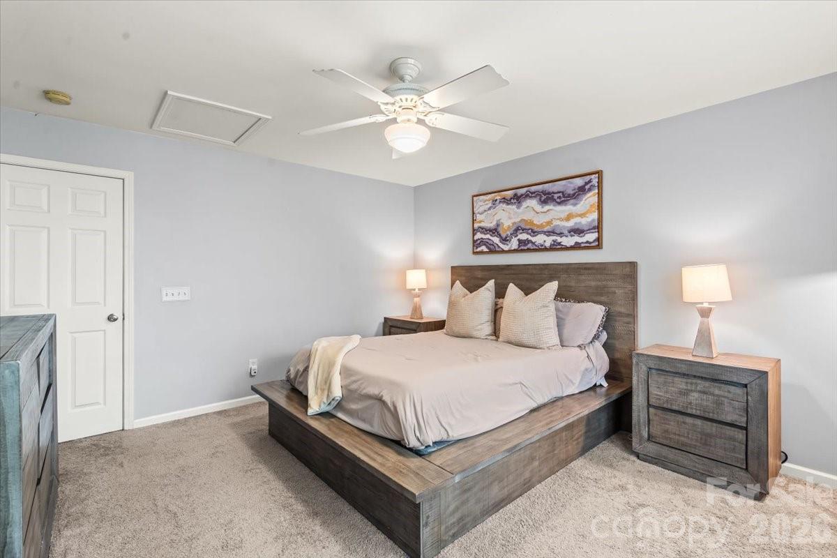 Davis Ridge - Residential
