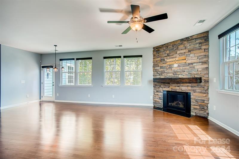 The Retreat at Rayfield - Residential Lease
