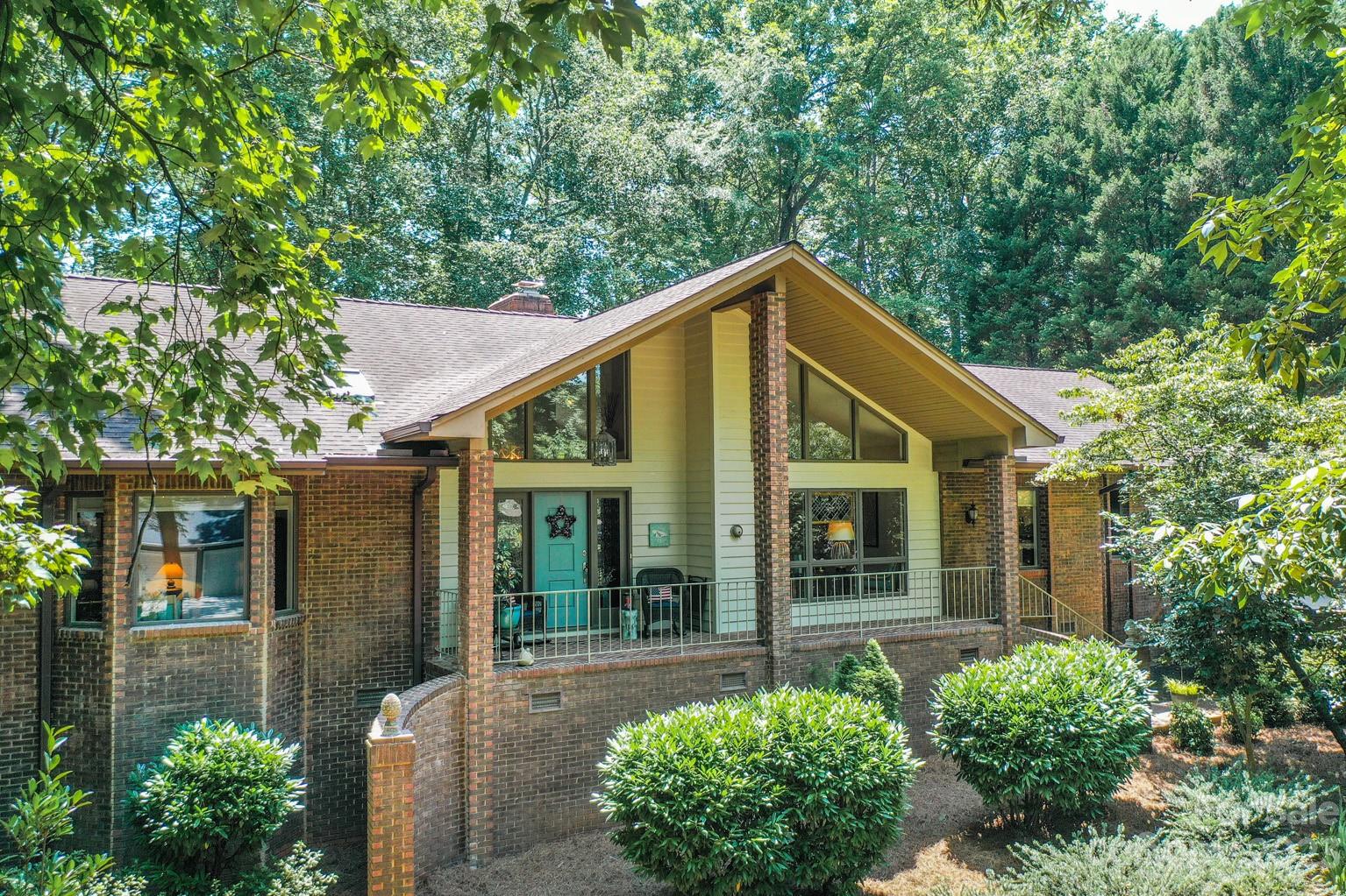 River Hills - Residential