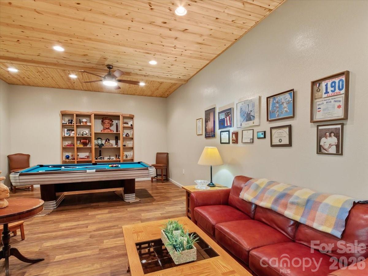 Barebridge Fields - Residential