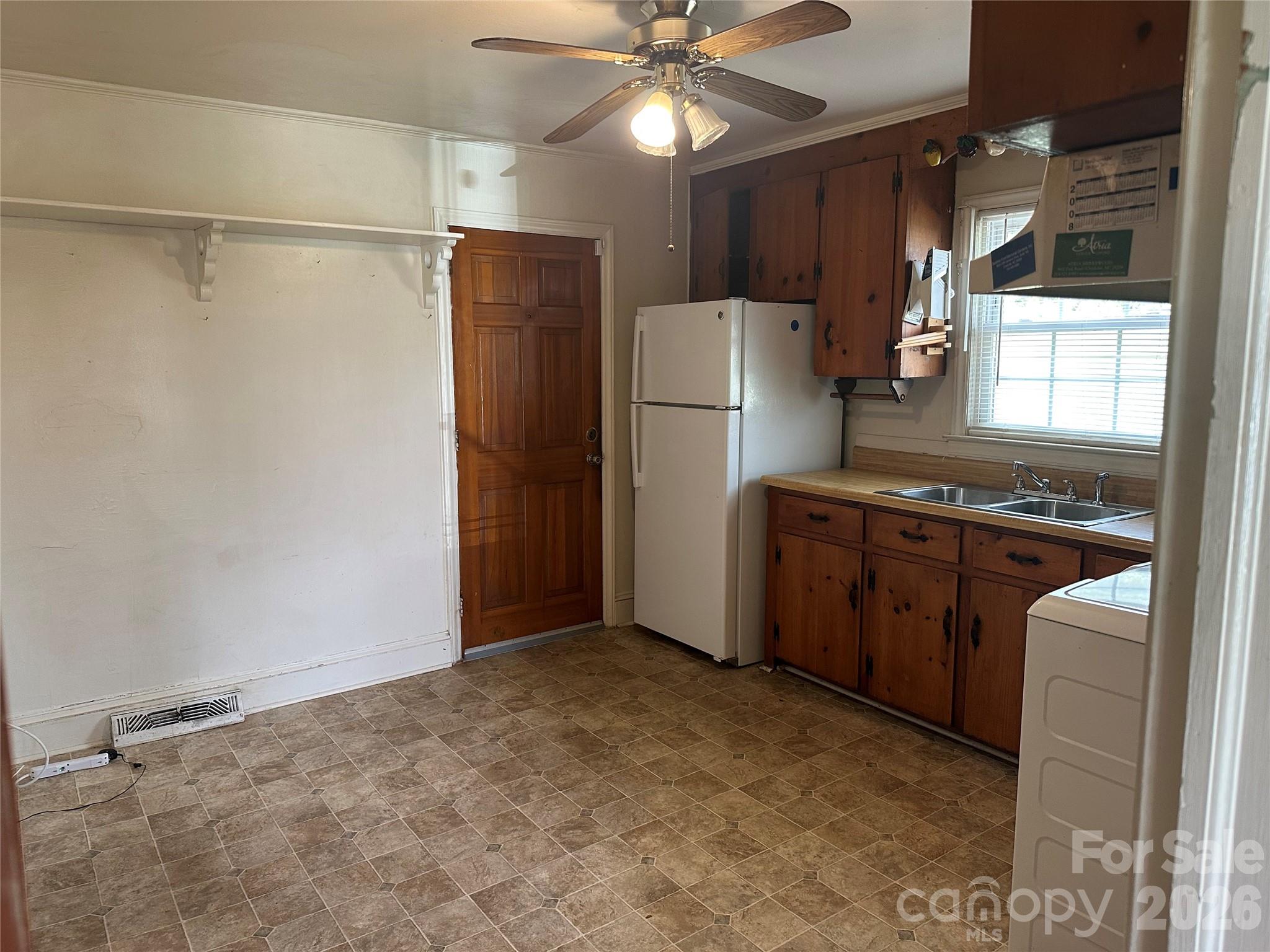 Oaklawn - Residential
