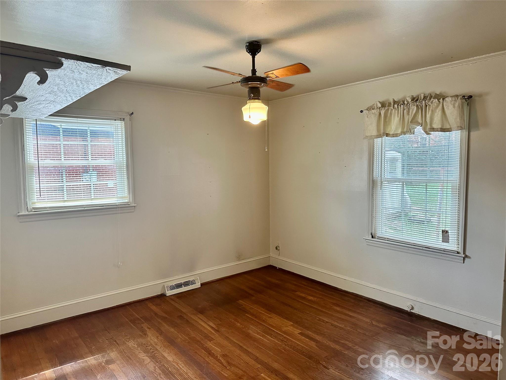 Oaklawn - Residential