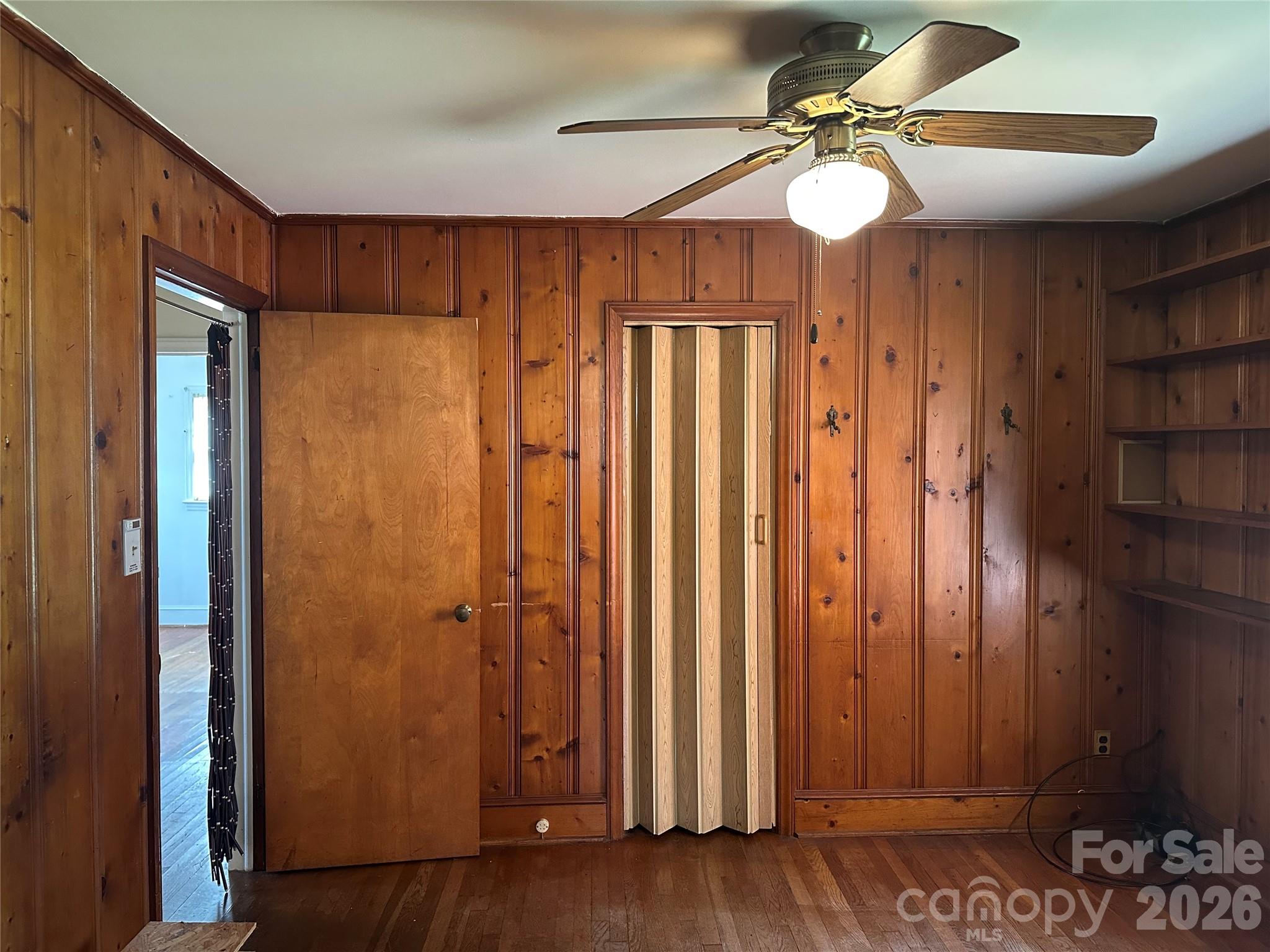 Oaklawn - Residential