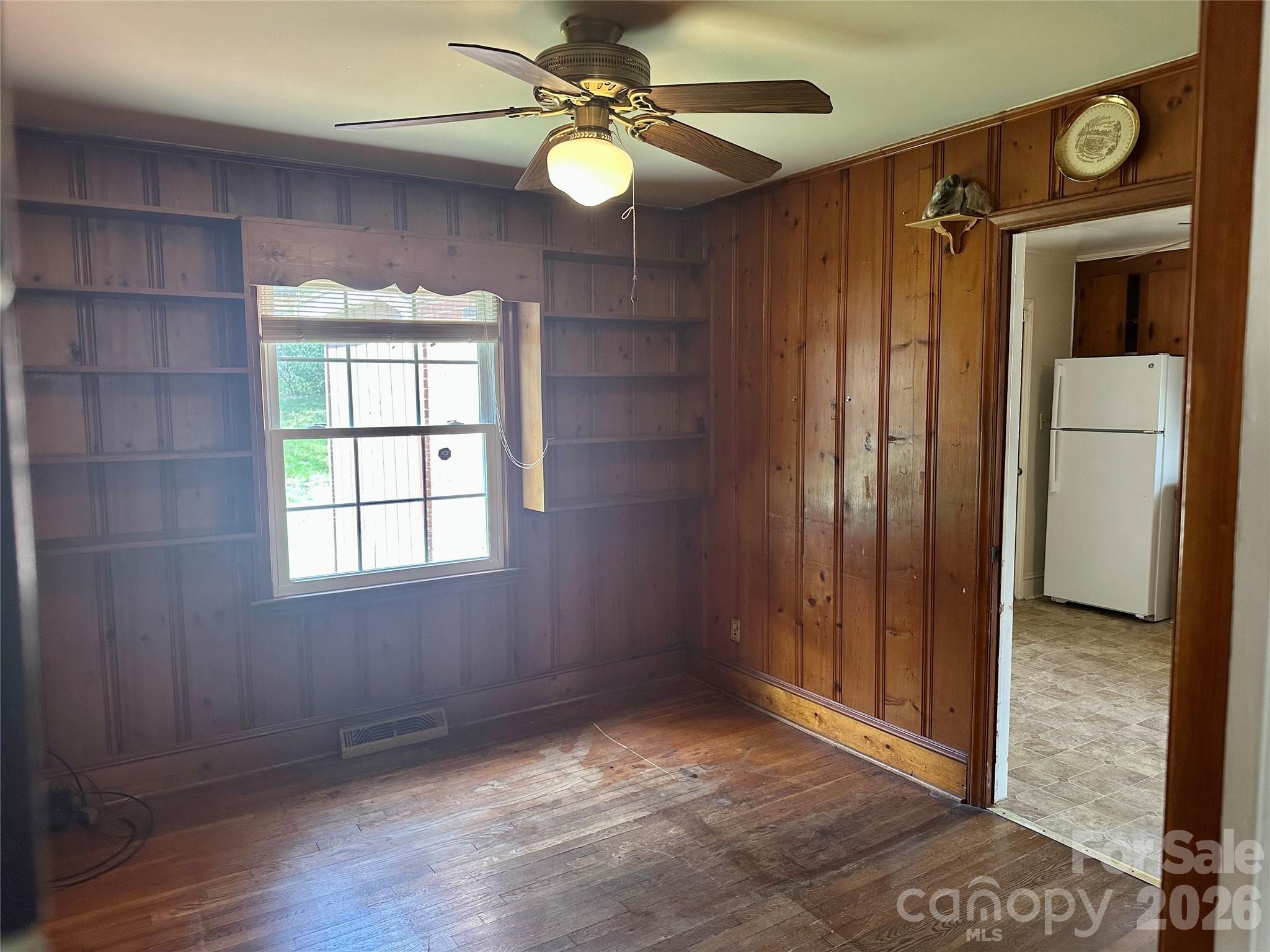 Oaklawn - Residential