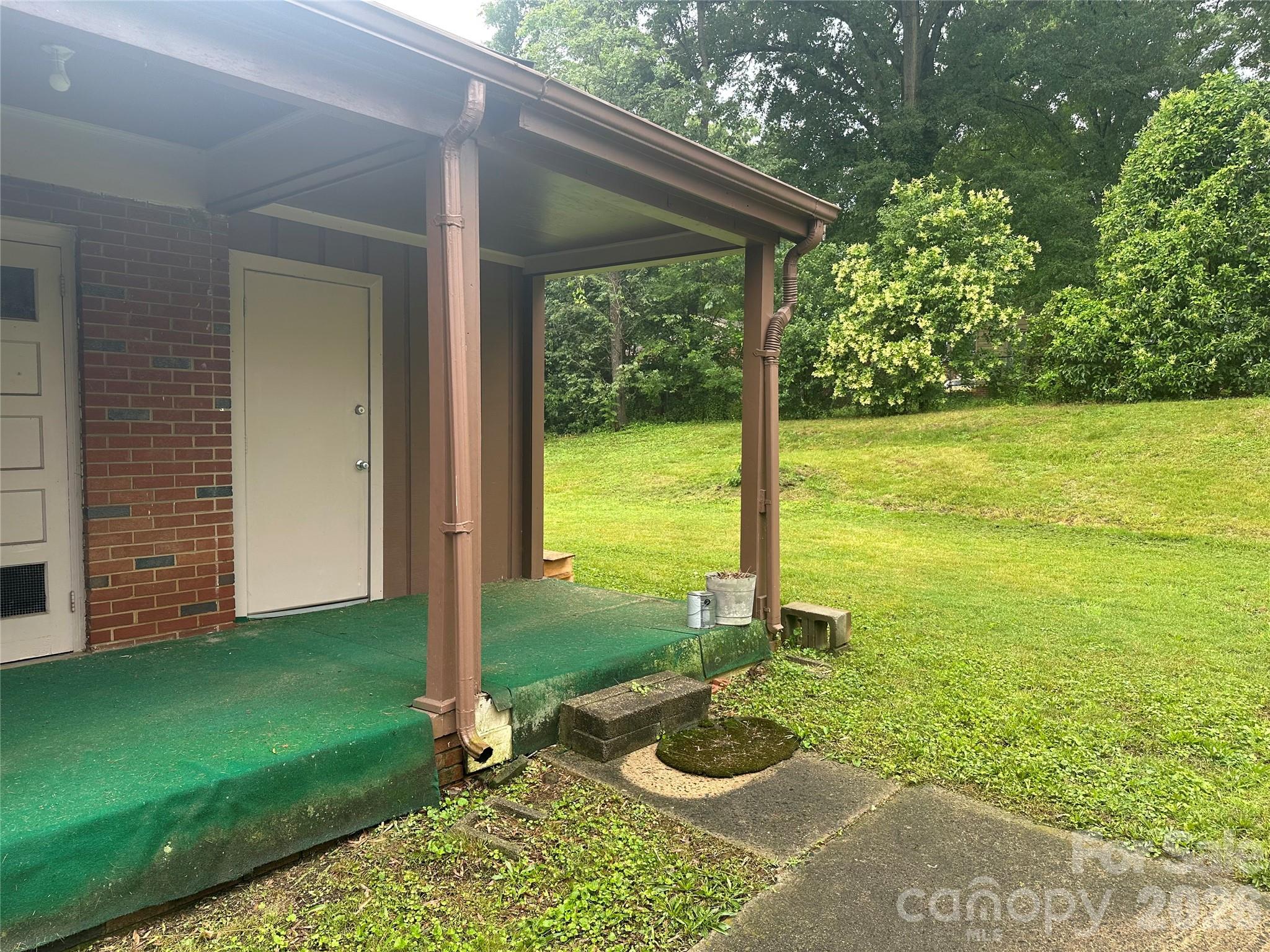 Oaklawn - Residential