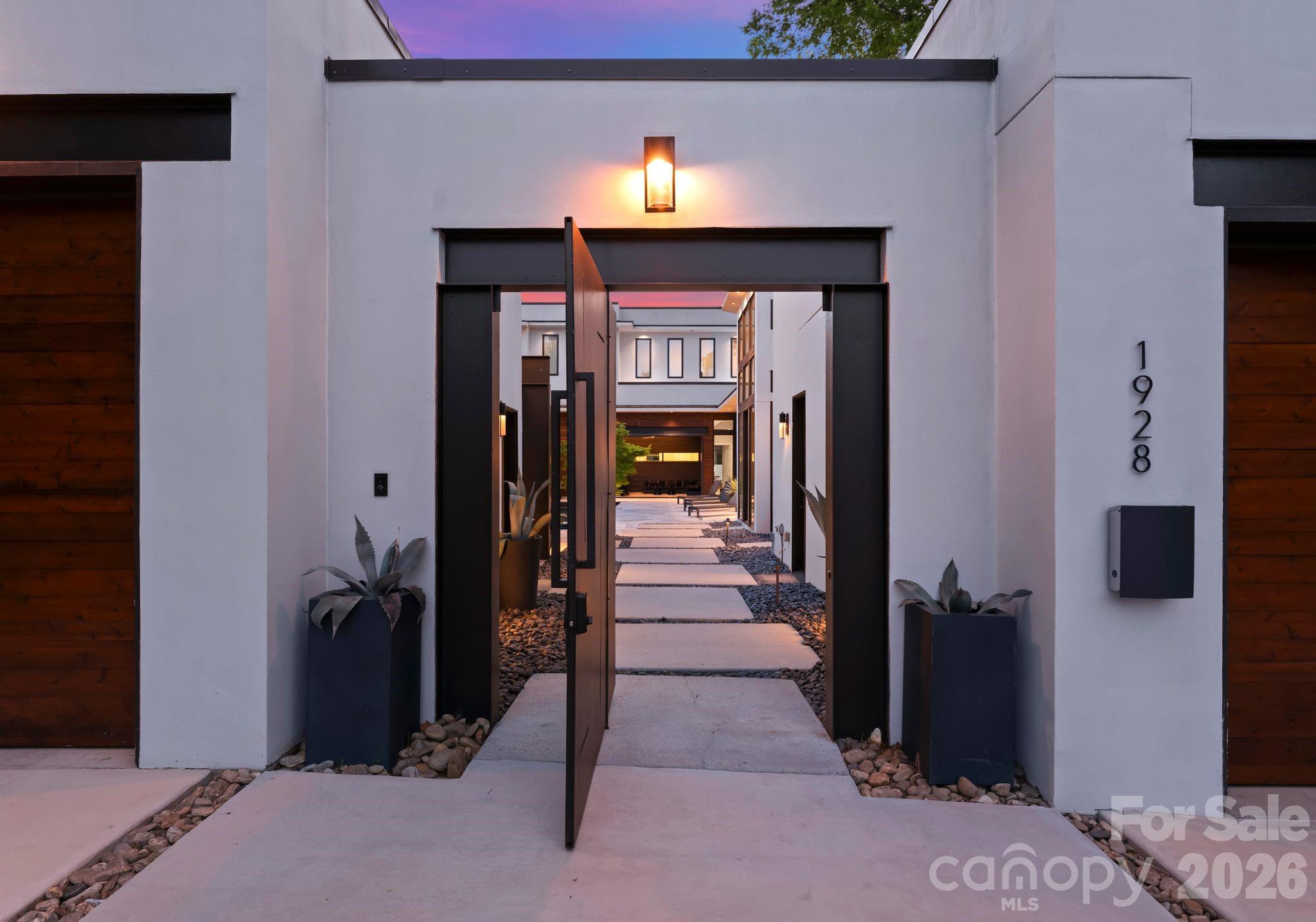 Elizabeth - Residential