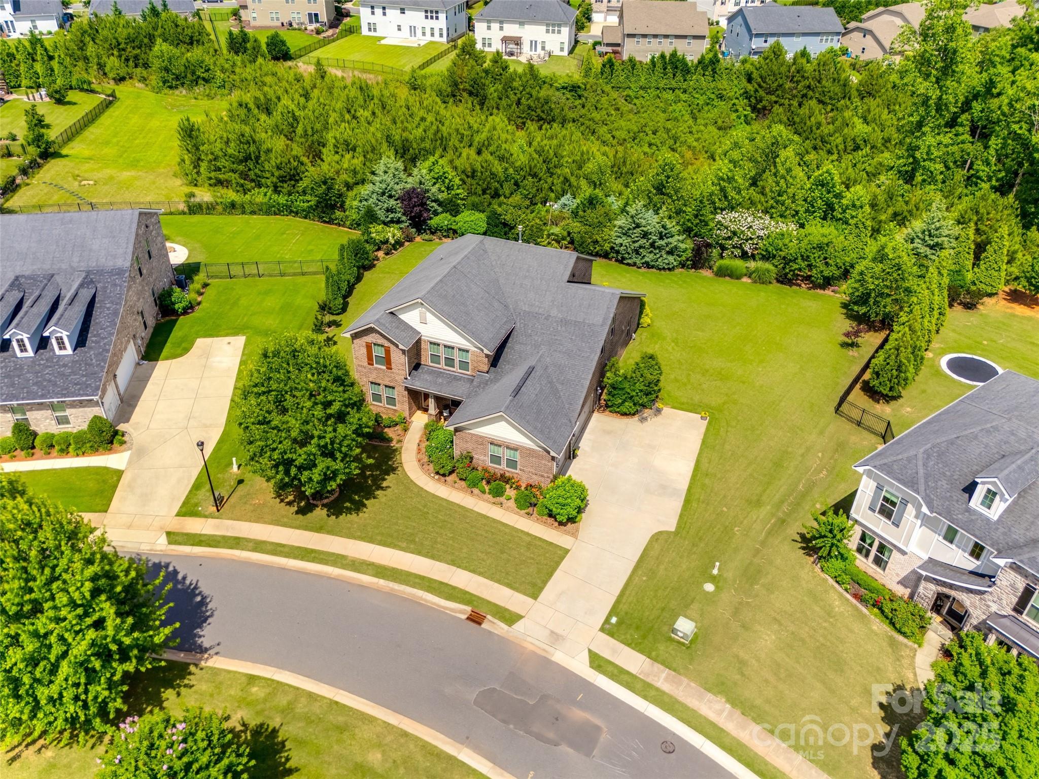 The Preserve At Riverchase - Residential