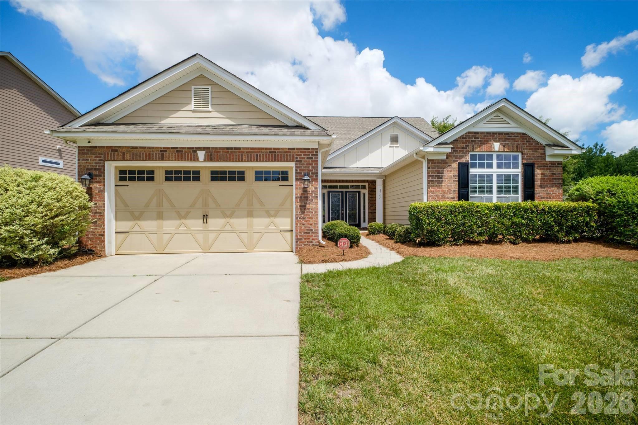 The Vineyards on Lake Wylie - Residential