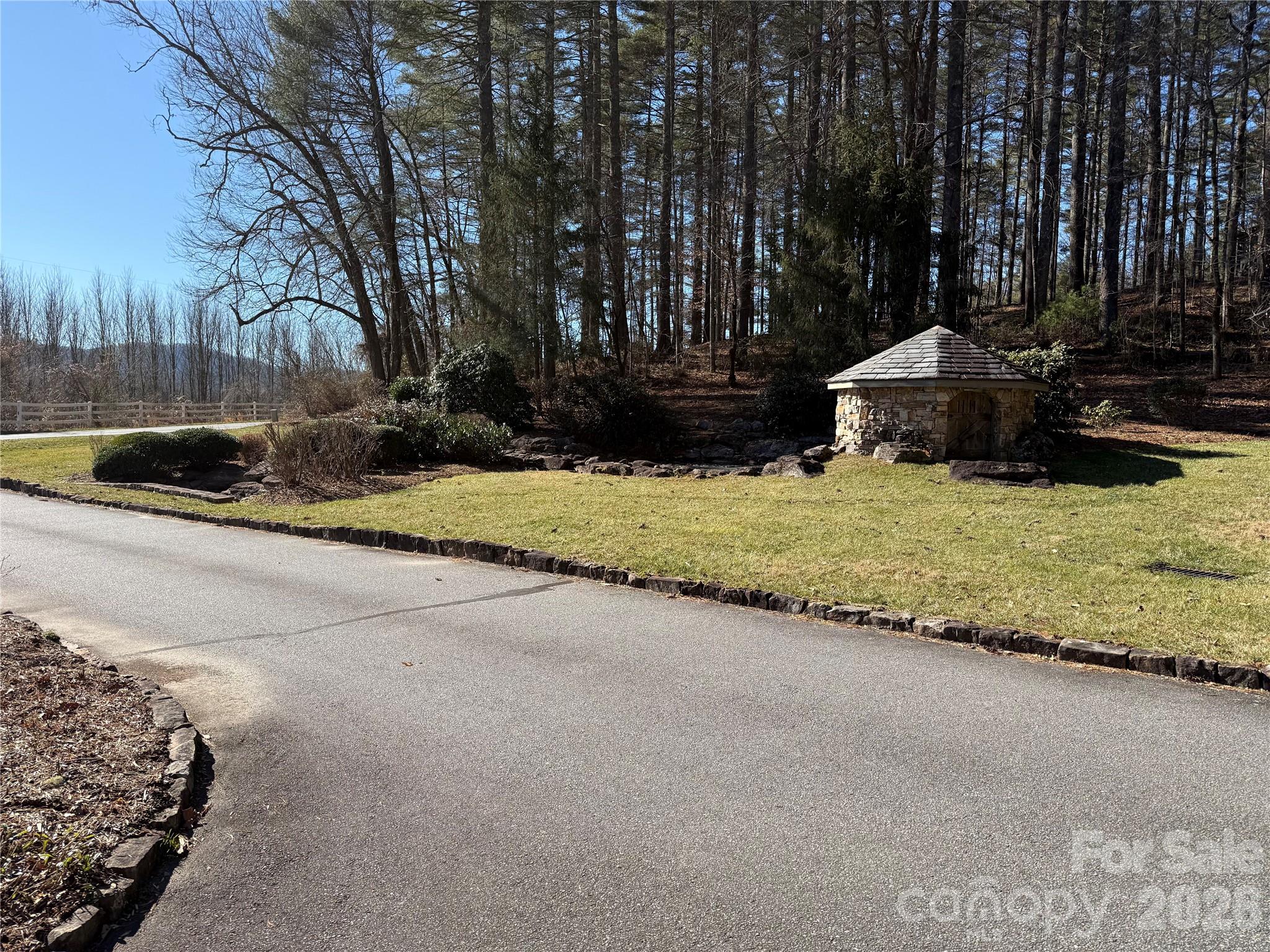 Mountain Brook - Land