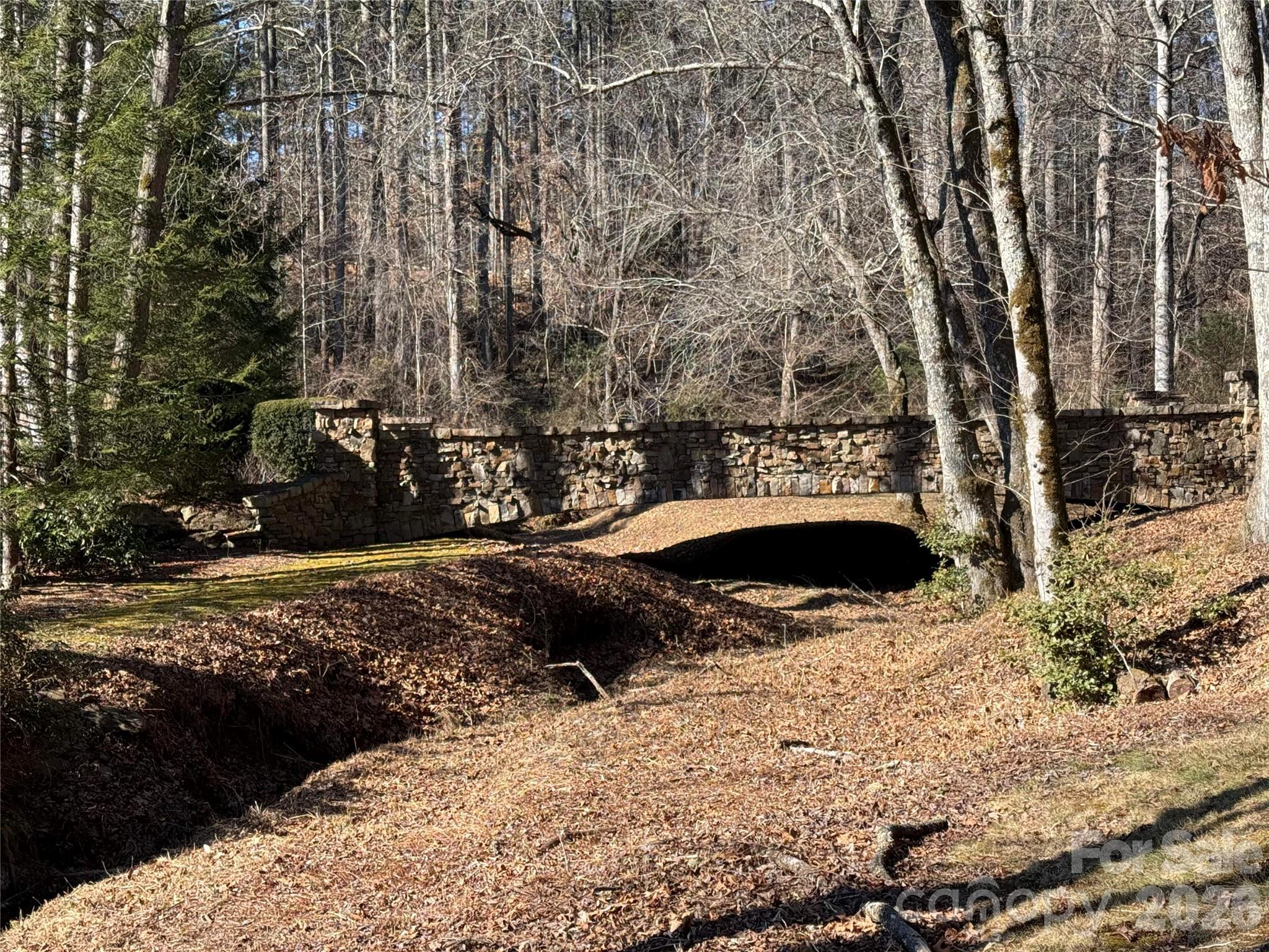Mountain Brook - Land