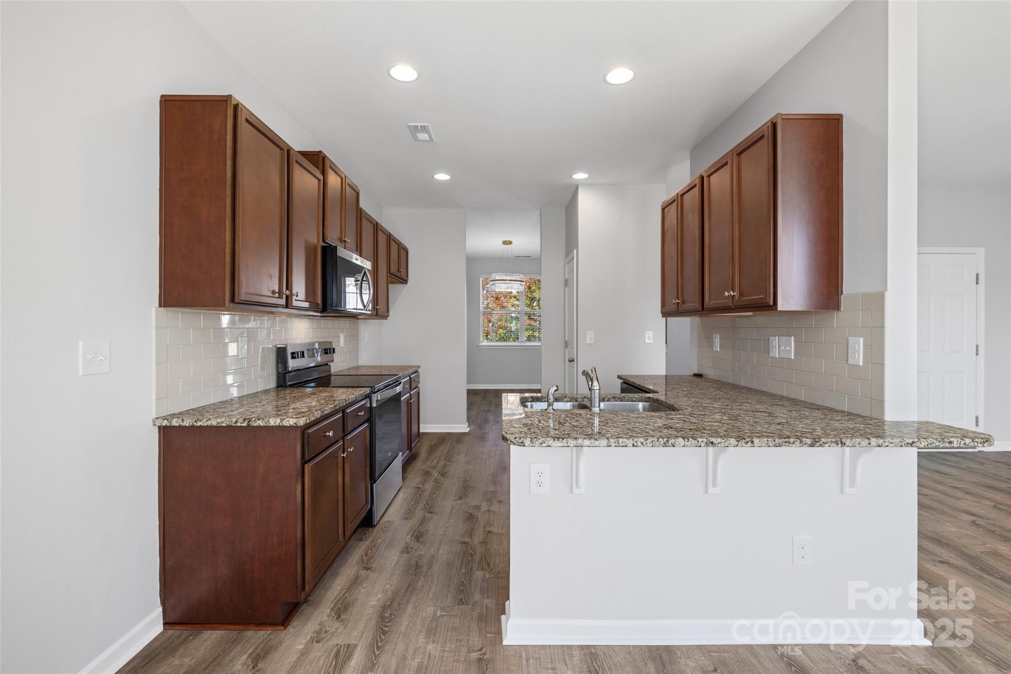 Sutton Farms - Residential