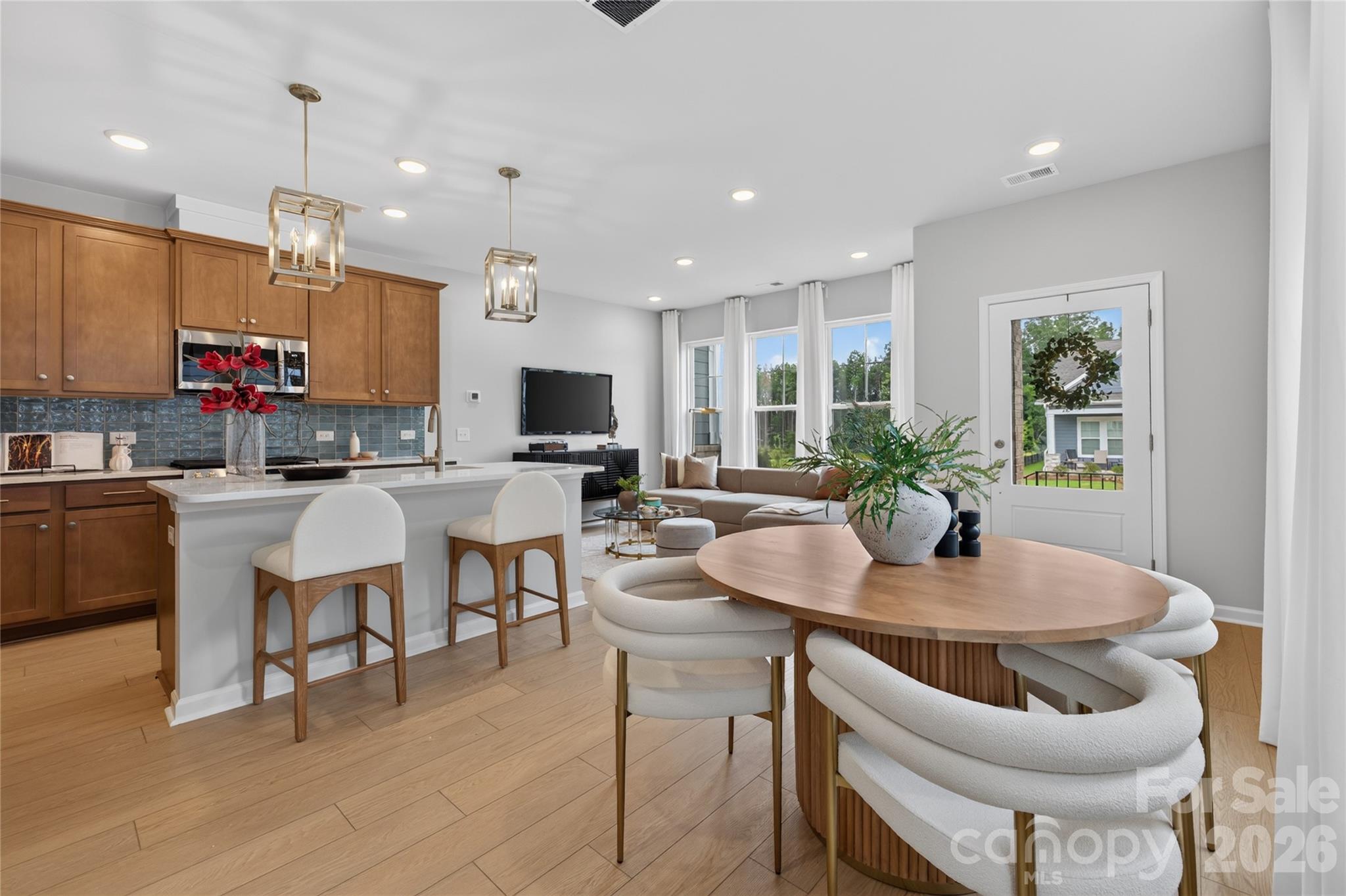 Hardy Pond - Residential