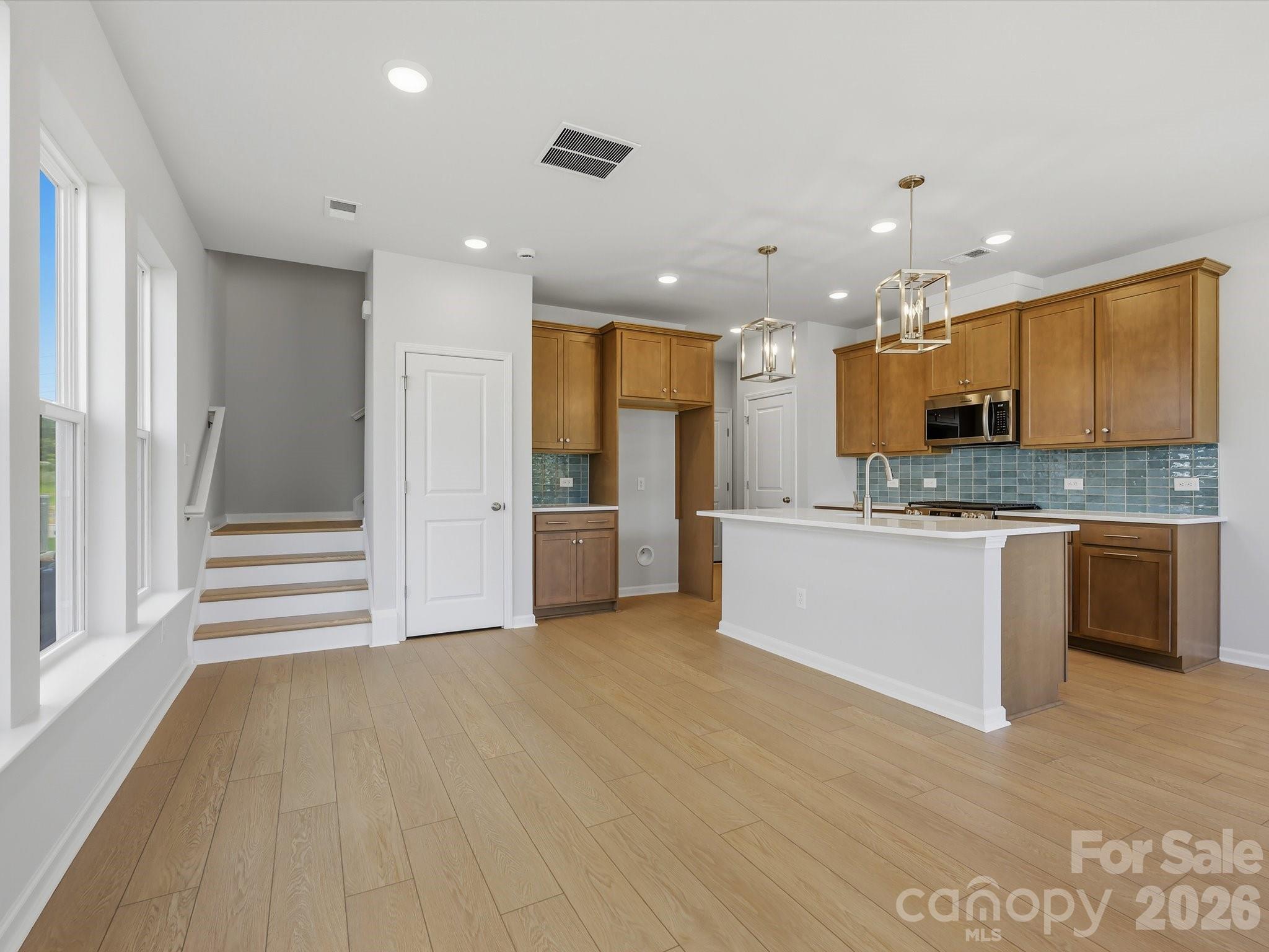 Hardy Pond - Residential