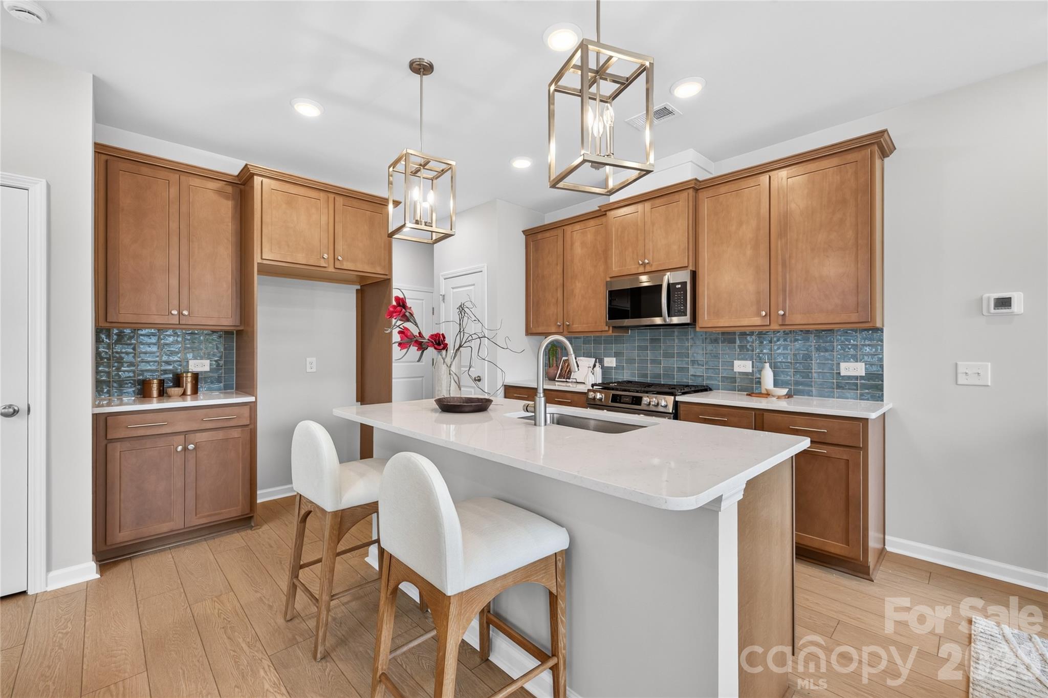 Hardy Pond - Residential