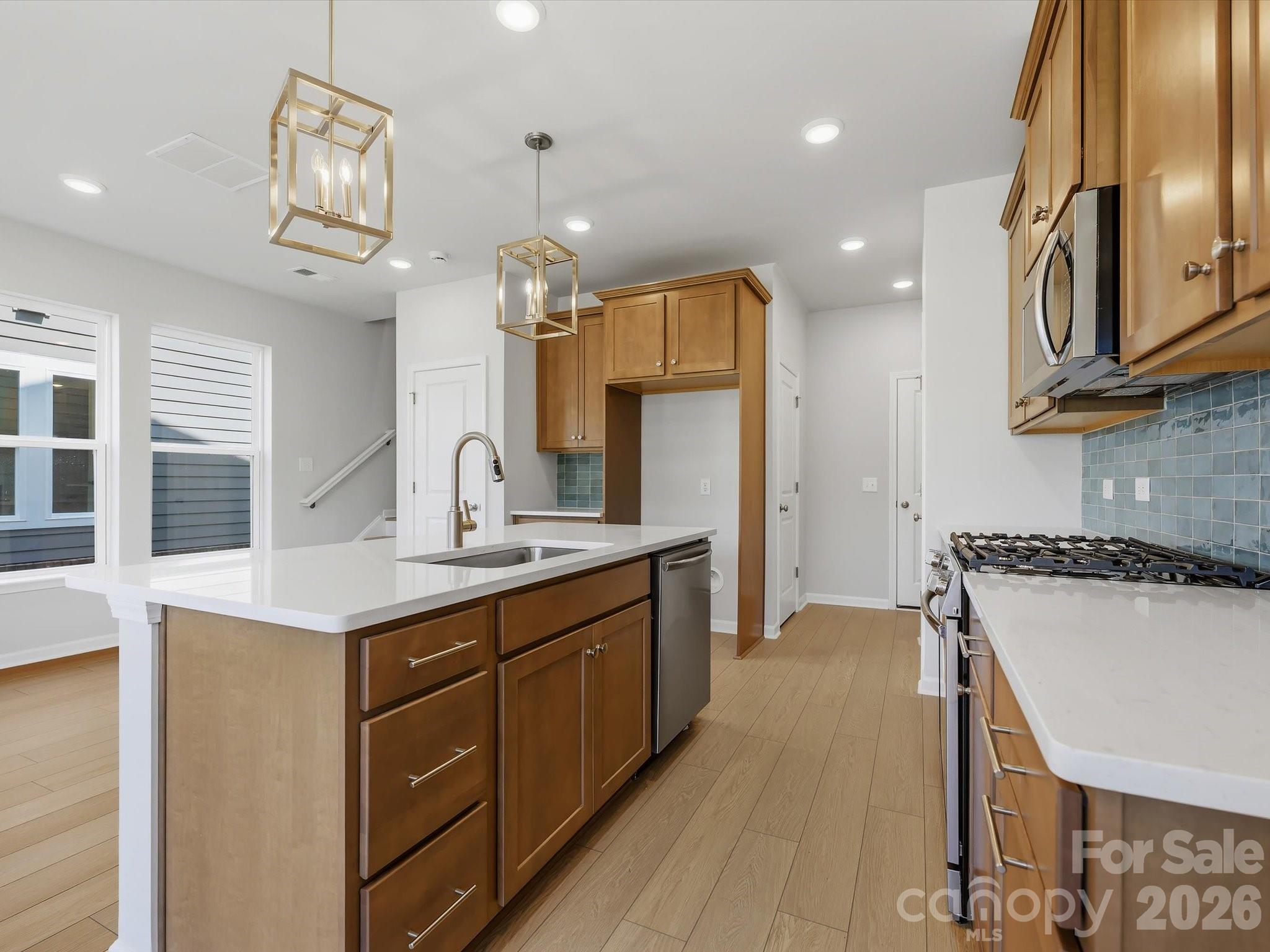 Hardy Pond - Residential