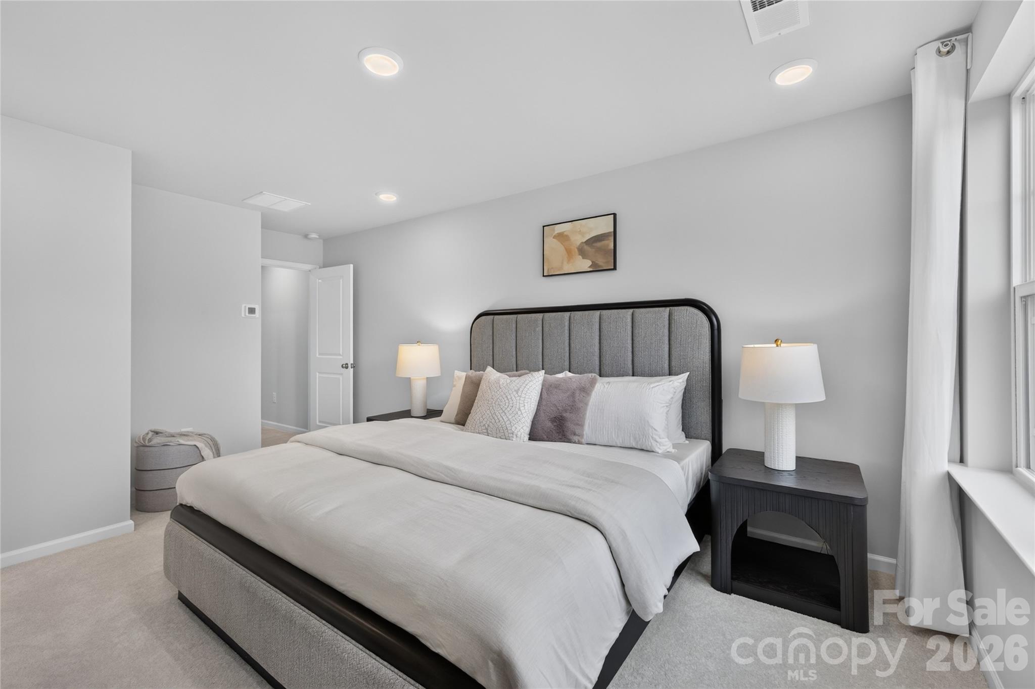 Hardy Pond - Residential