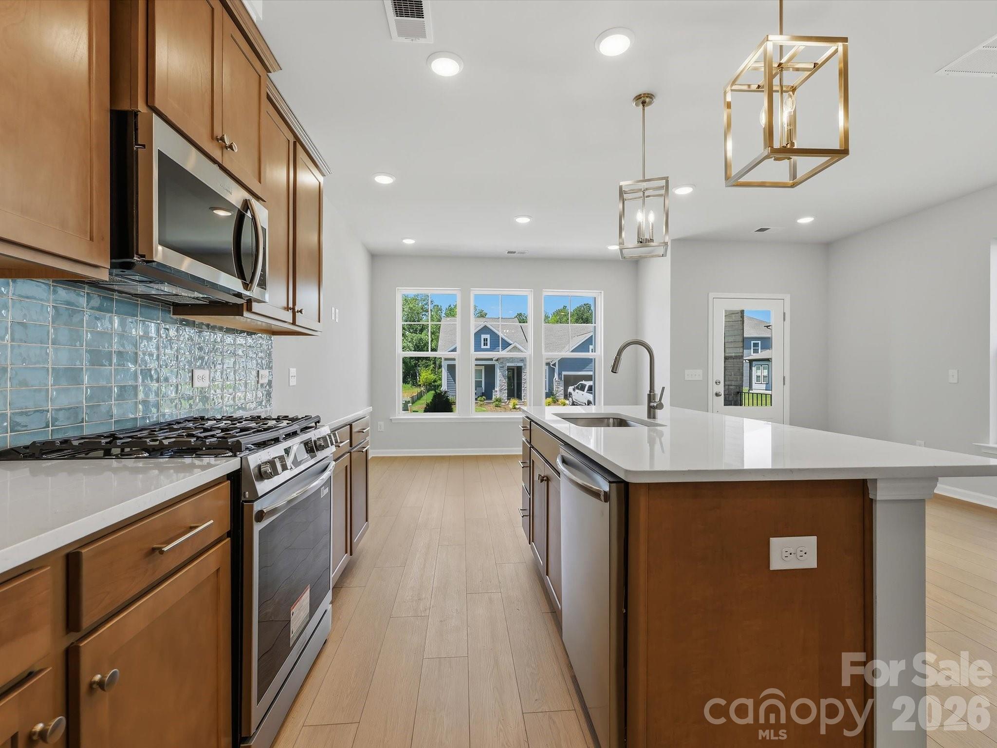 Hardy Pond - Residential
