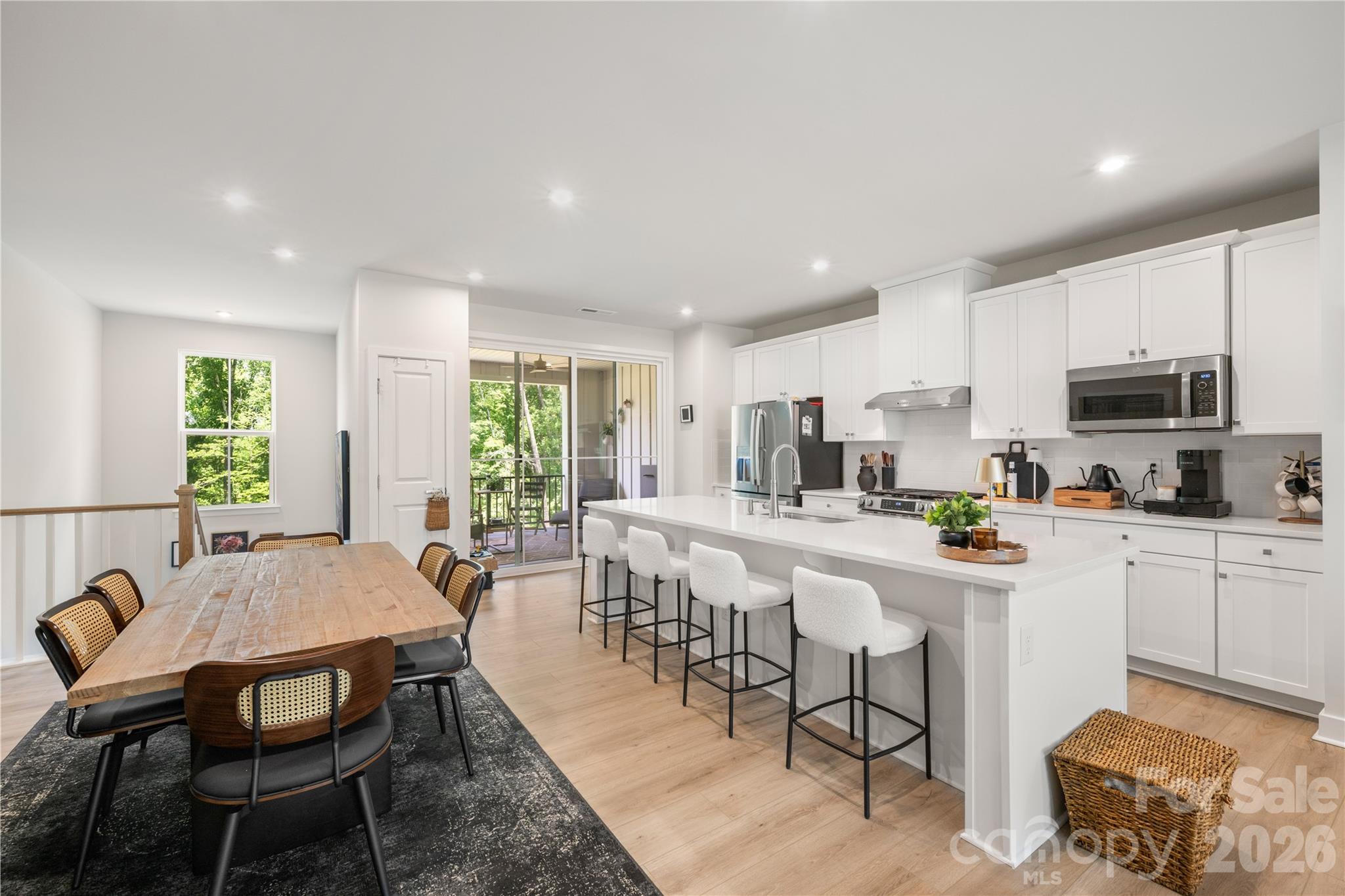 Creek Water Townhomes - Residential
