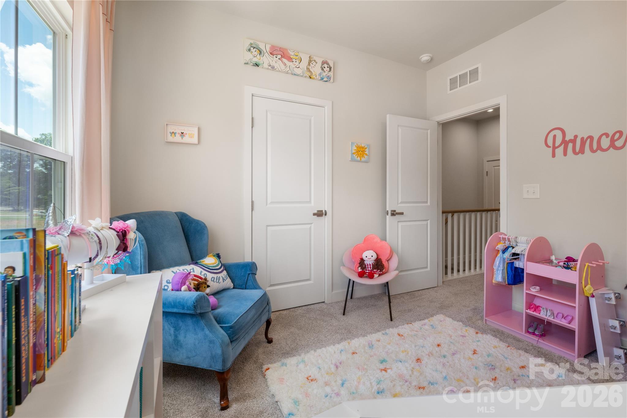 Creek Water Townhomes - Residential
